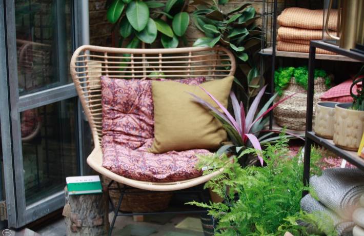Garden Furniture & Furnishing 