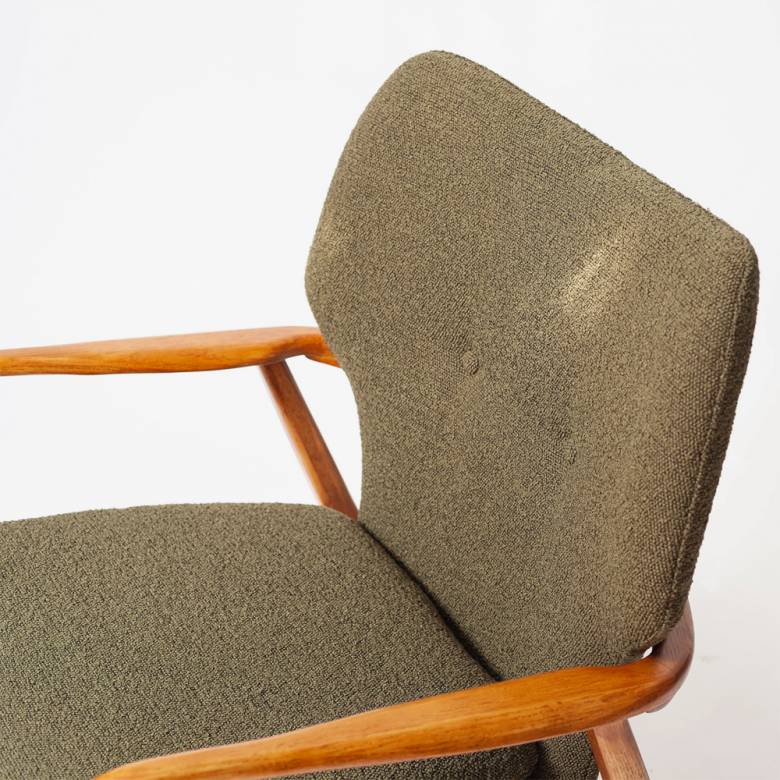 The Button Armchair in Green Fabric