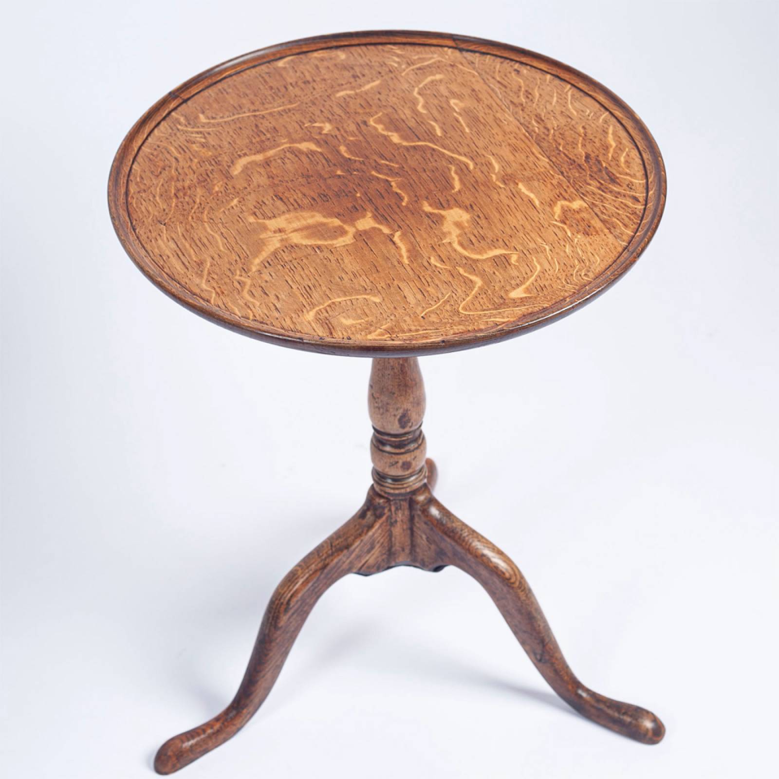 1920s Circular Oak Tripod Side Table thumbnails