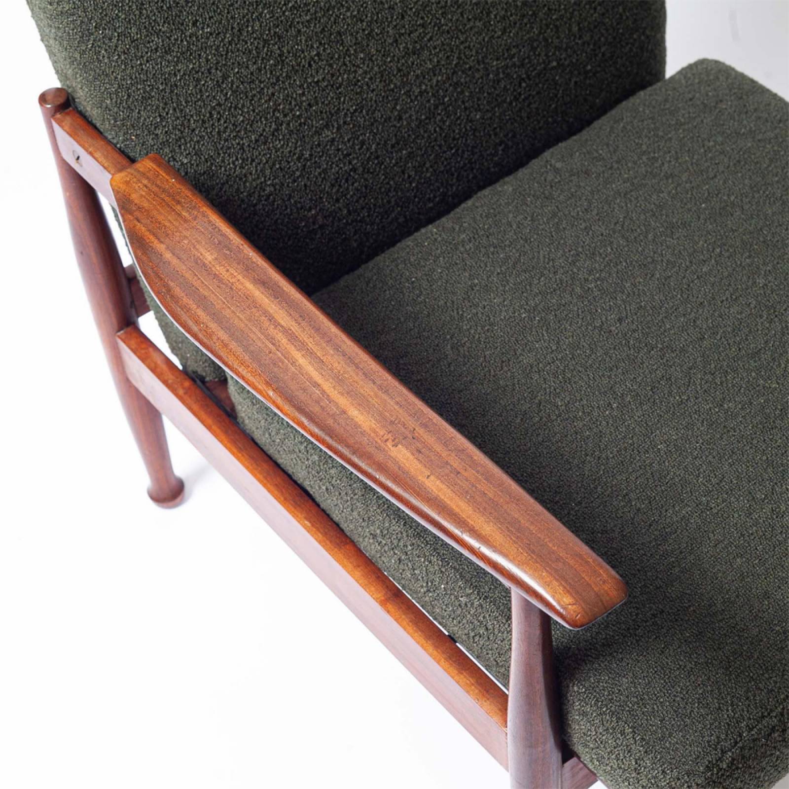 1960s Manhattan Recliner Armchair By Guy Rogers thumbnails
