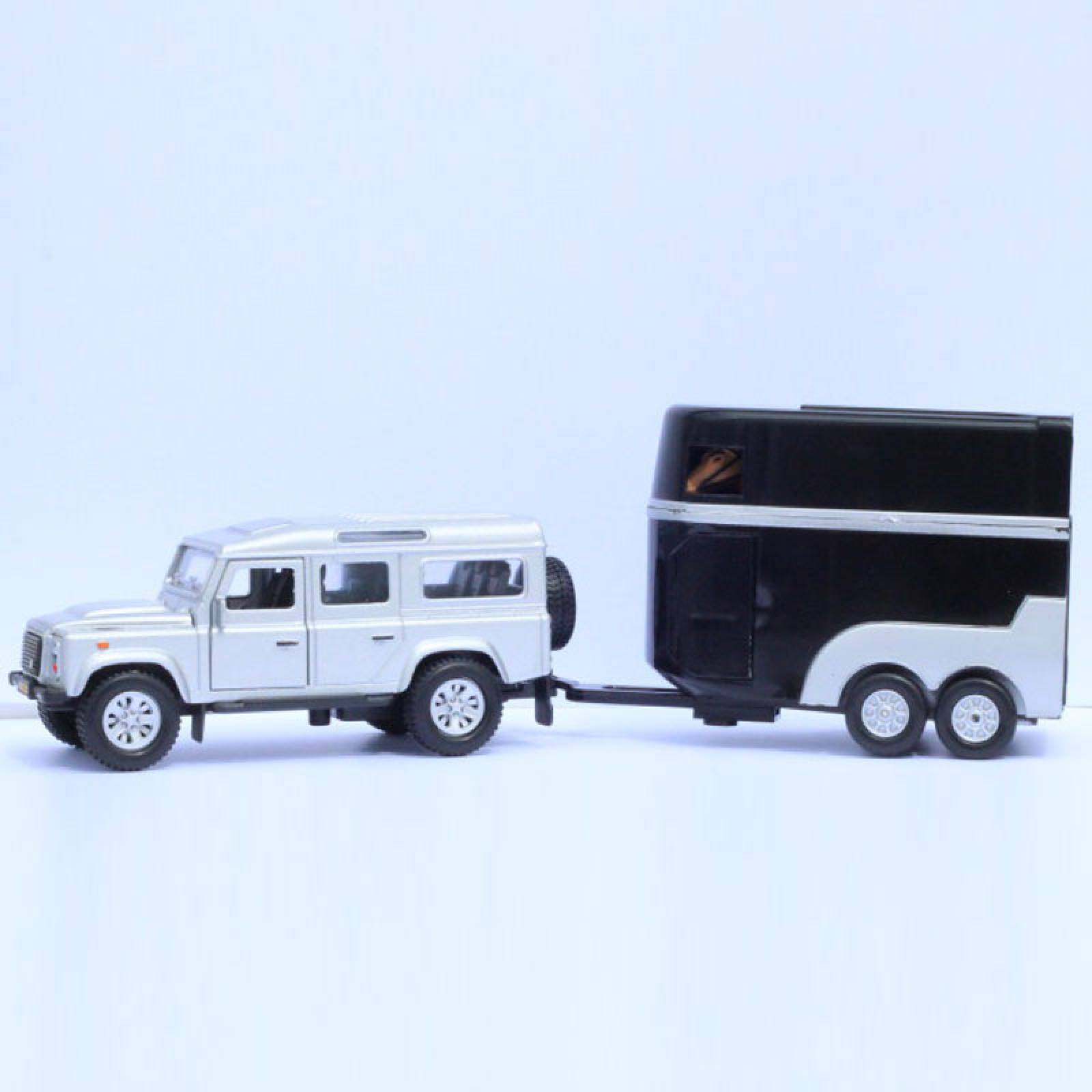 land rover and horse box toy