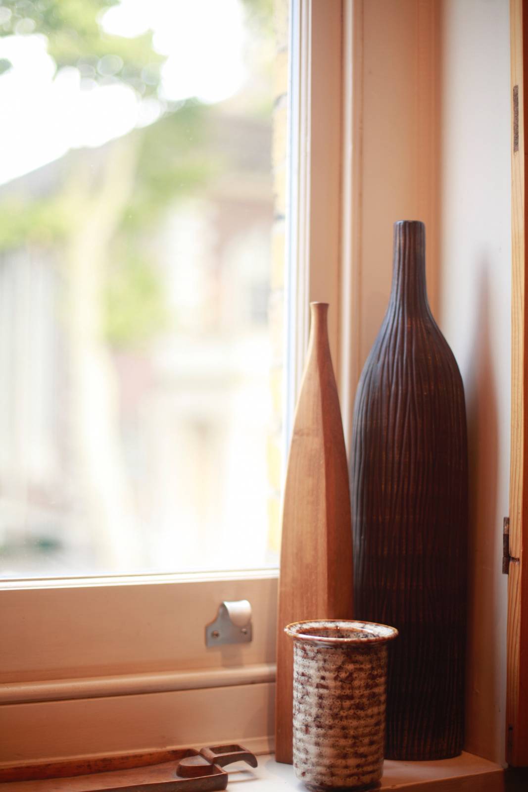 Orange & White Mottled Stoneware Vase H:14cm thumbnails