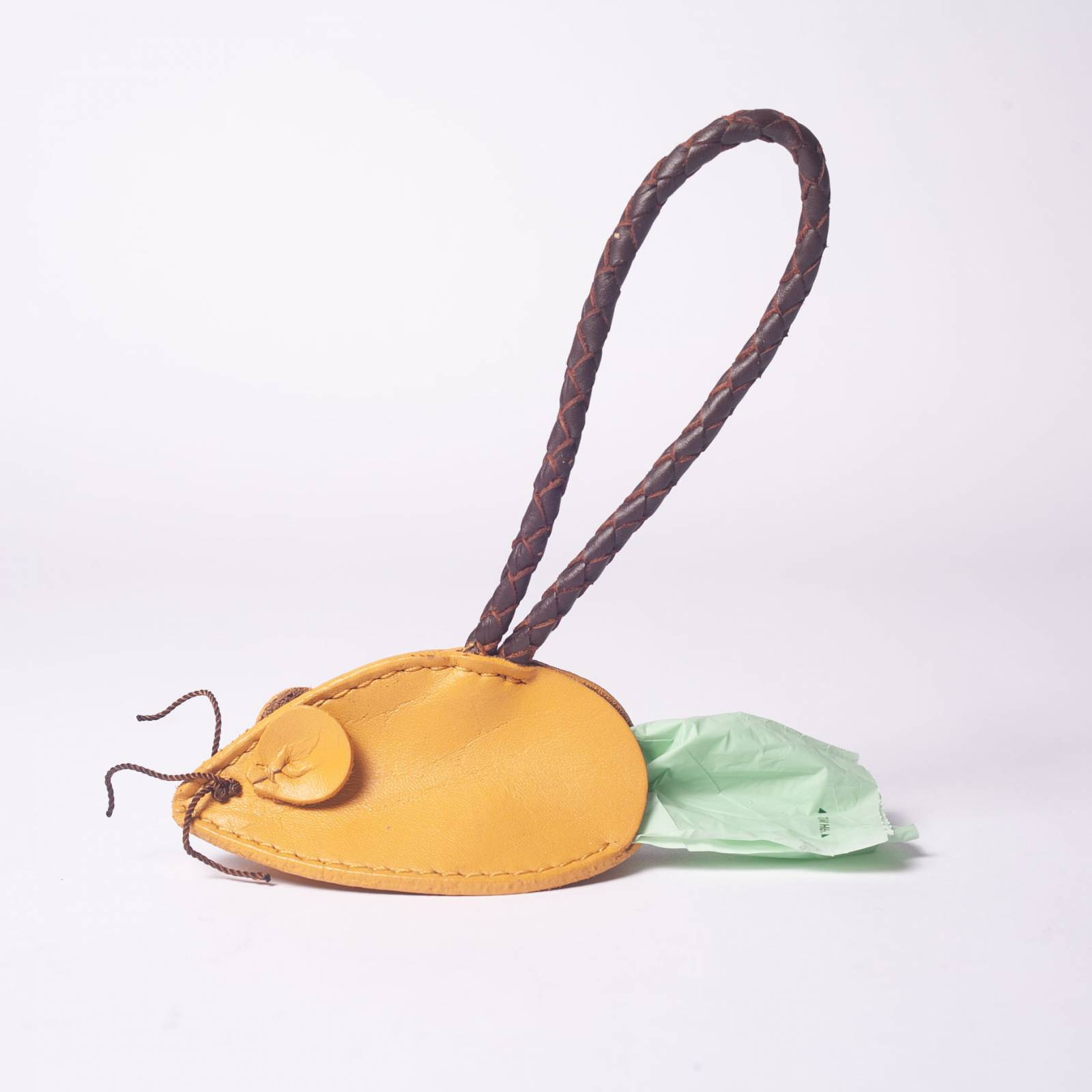 Leather Mouse Poo Bag Dispenser In Wheat