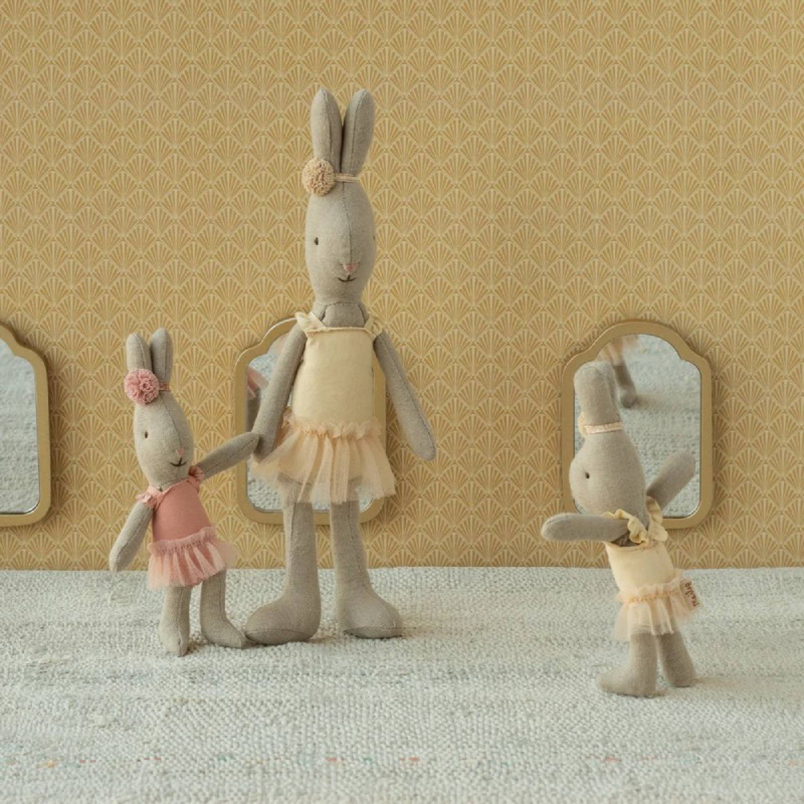 Classic Bunny In Cream Ballet Suit Size 1 Soft Toy By Maileg 0+ thumbnails