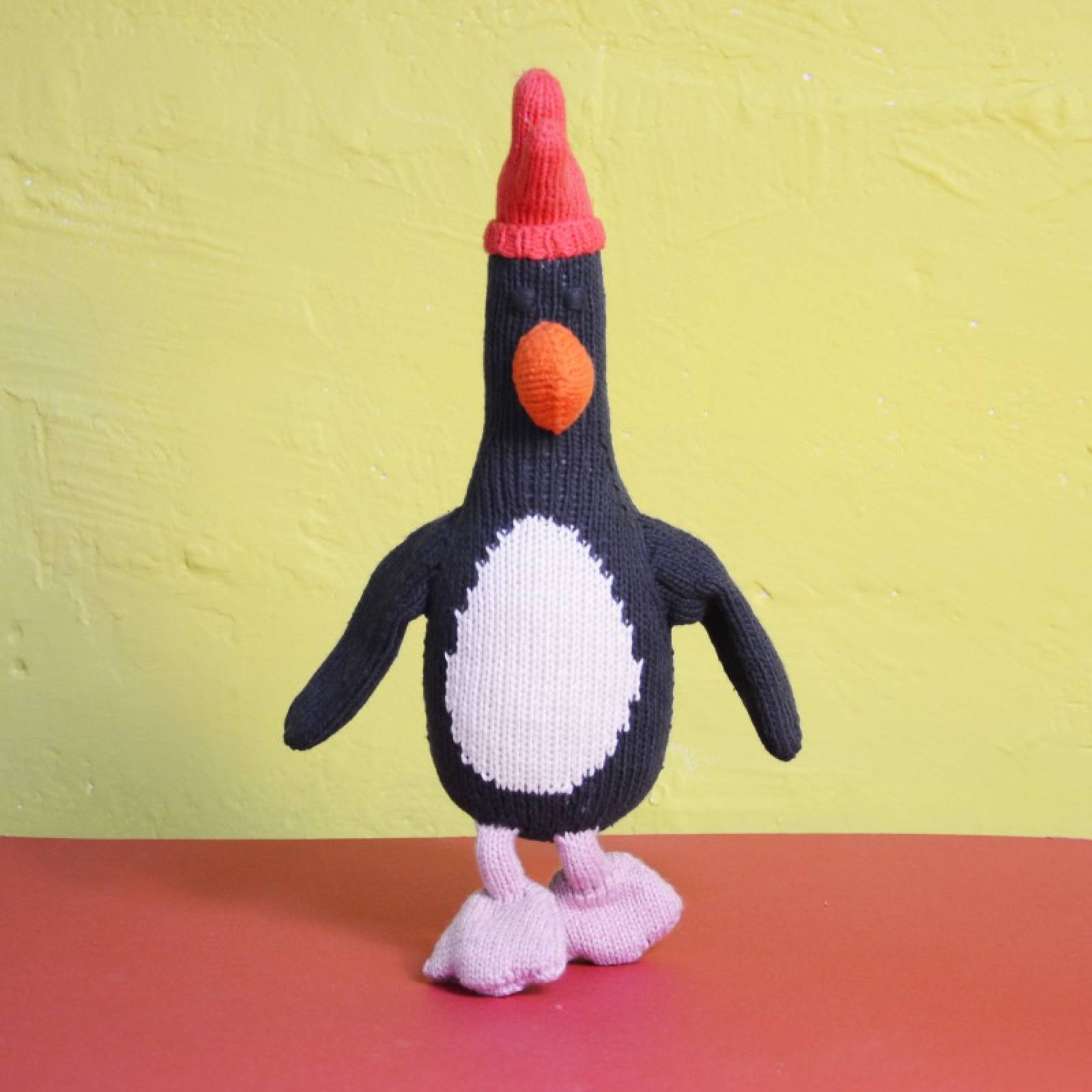 Feathers McGraw Knitted Soft Toy 0+