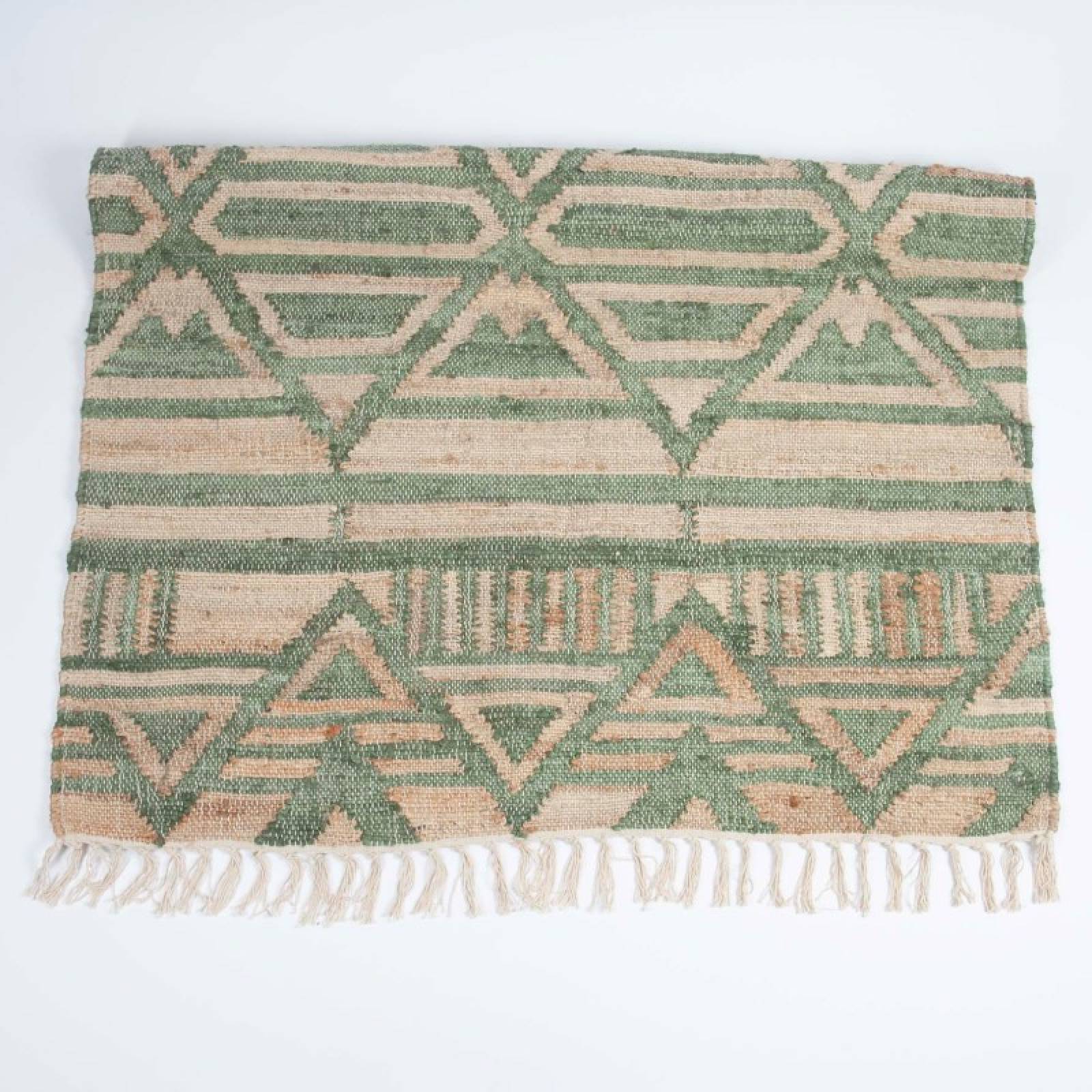 Handwoven Jute Rug In Green Chevron Pattern 120x180cm