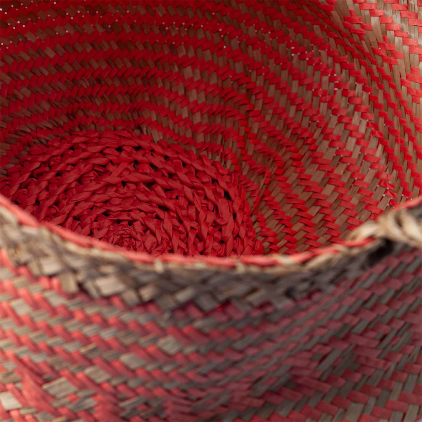 Large Round Seagrass Basket With Handles In Coral thumbnails