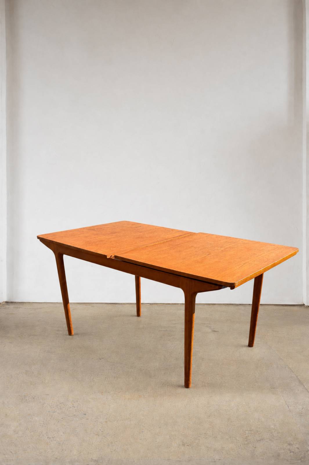 Mid Century Teak Extending Dining Table By H.W. Klein For Bramin