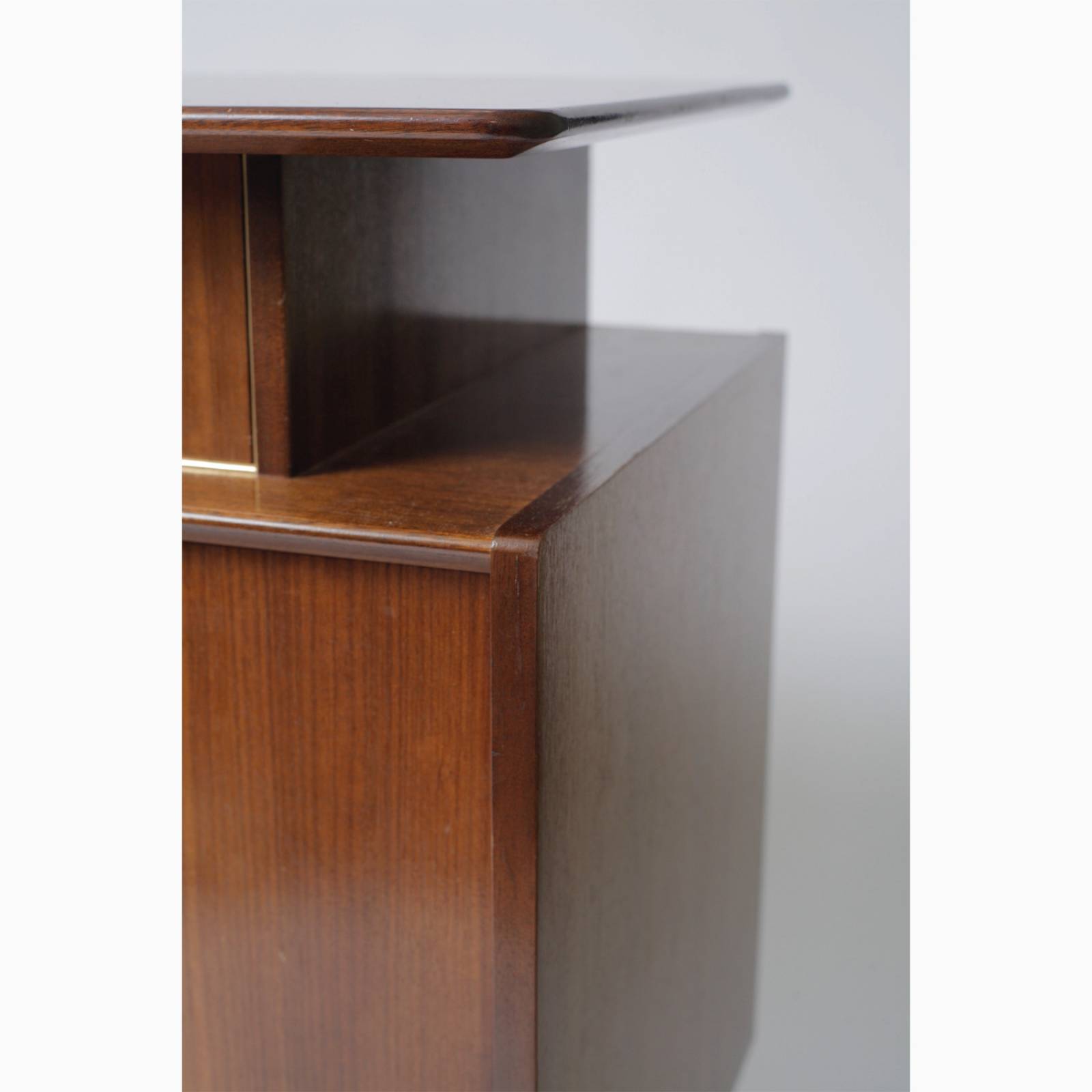 Mid-Century G Plan Tola and Black Sideboard T914 by E. Gomme thumbnails
