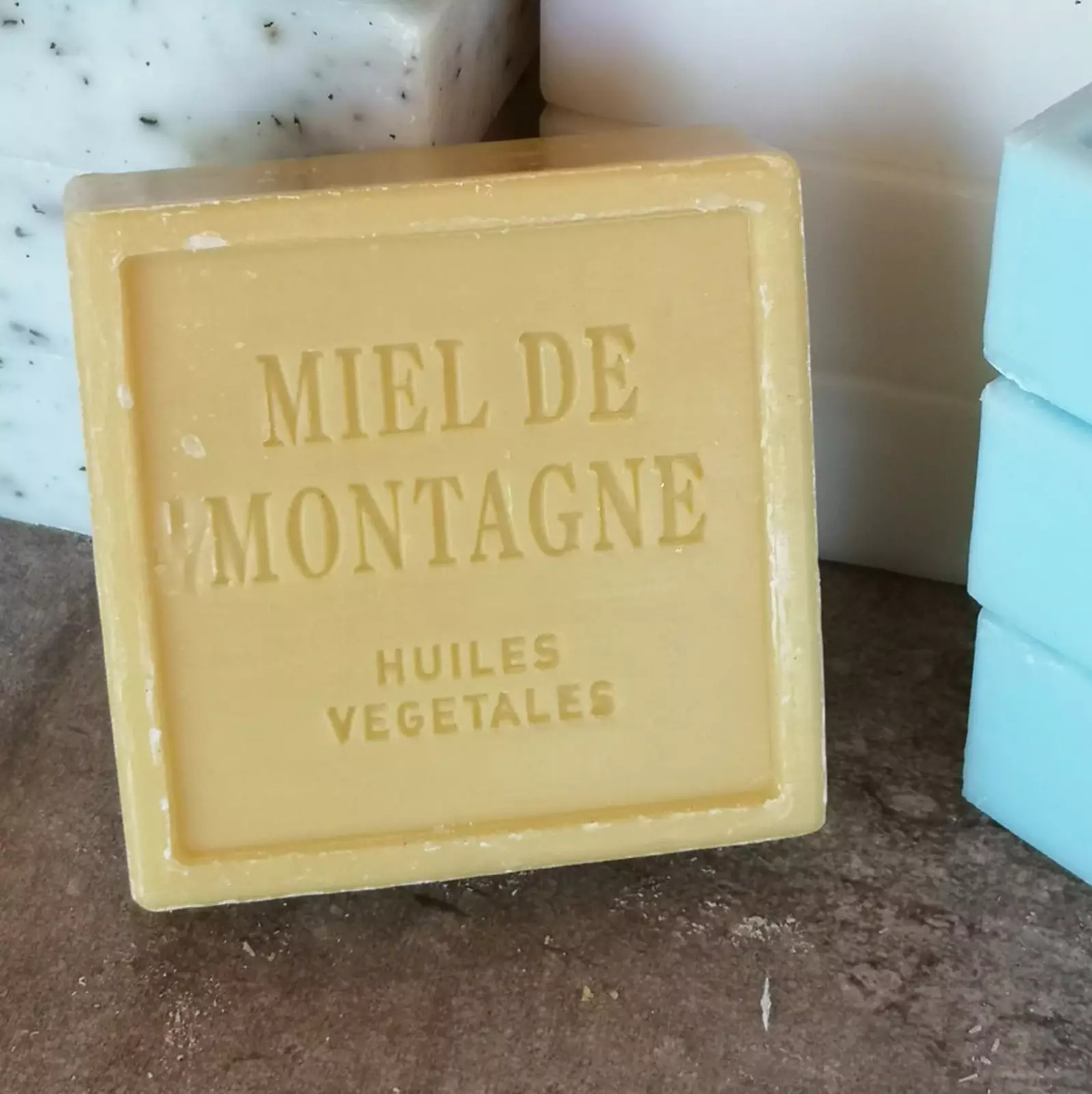 Miel De Montagne Mountain Honey Savon De Marseille Soap 145g