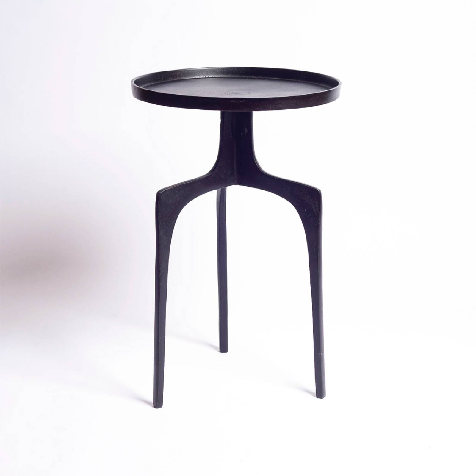 Neila Side Table In Black Bronze Metal 41x63cm