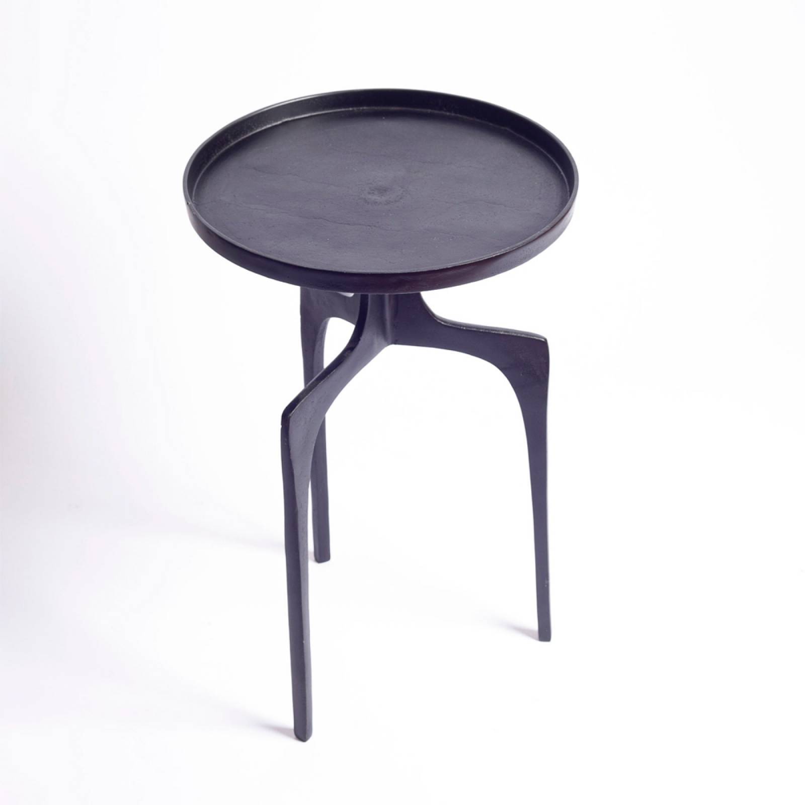 Neila Side Table In Black Bronze Metal 41x63cm thumbnails