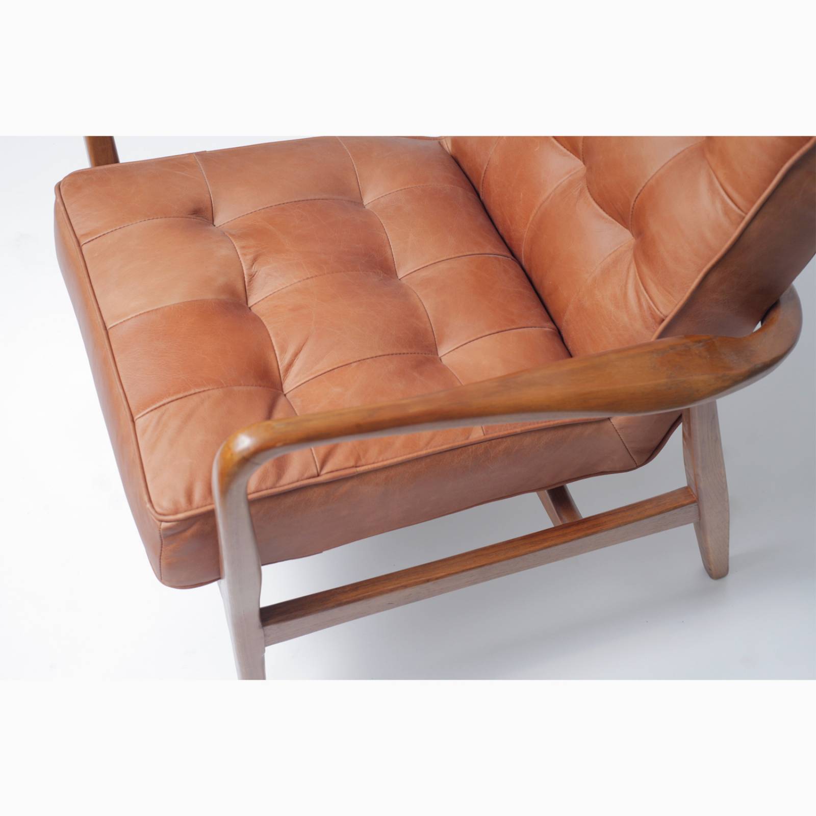 The Olsen Oak Armchair in Distressed Brown Leather thumbnails