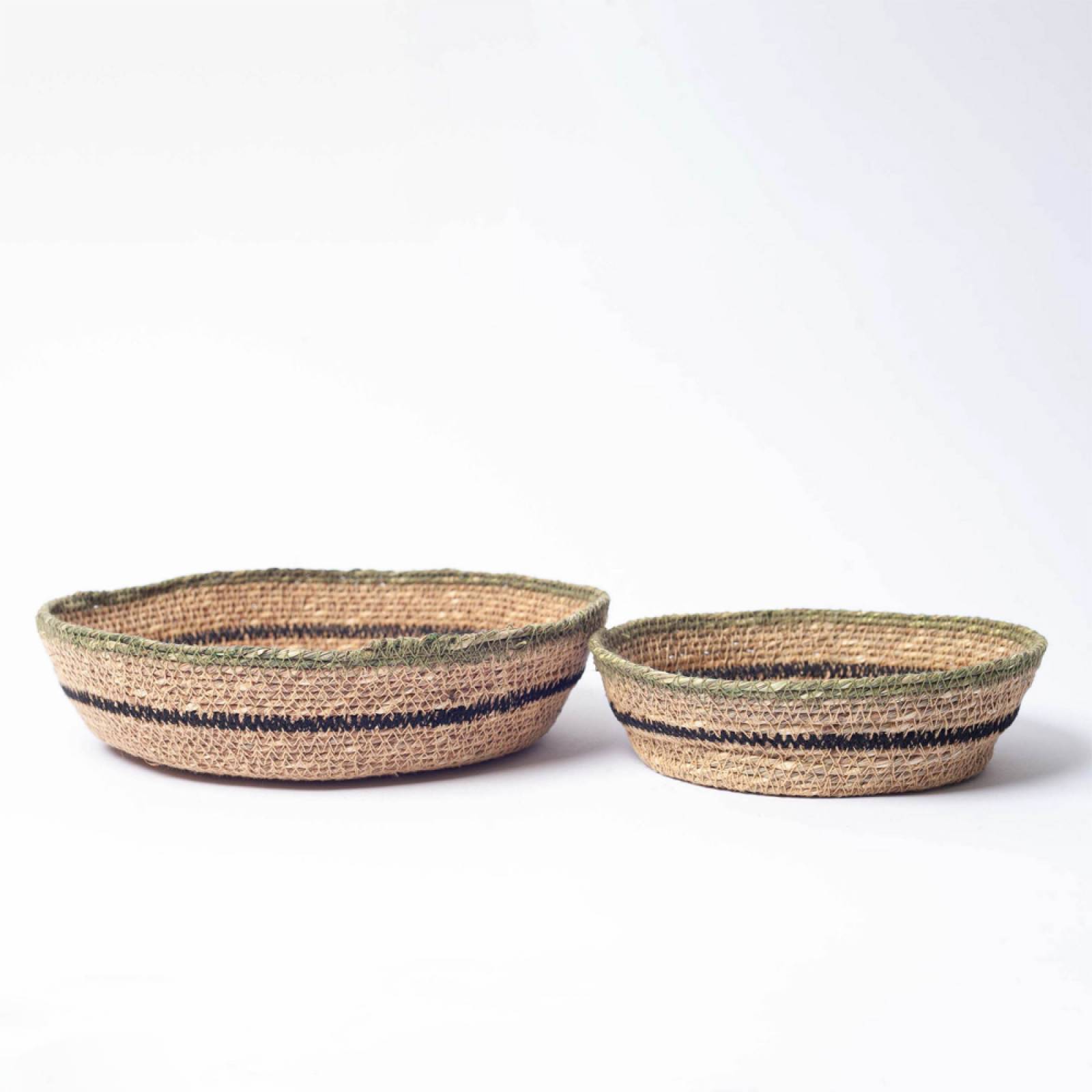 Set Of 2 Seagrass Basket Trays In Olive Green