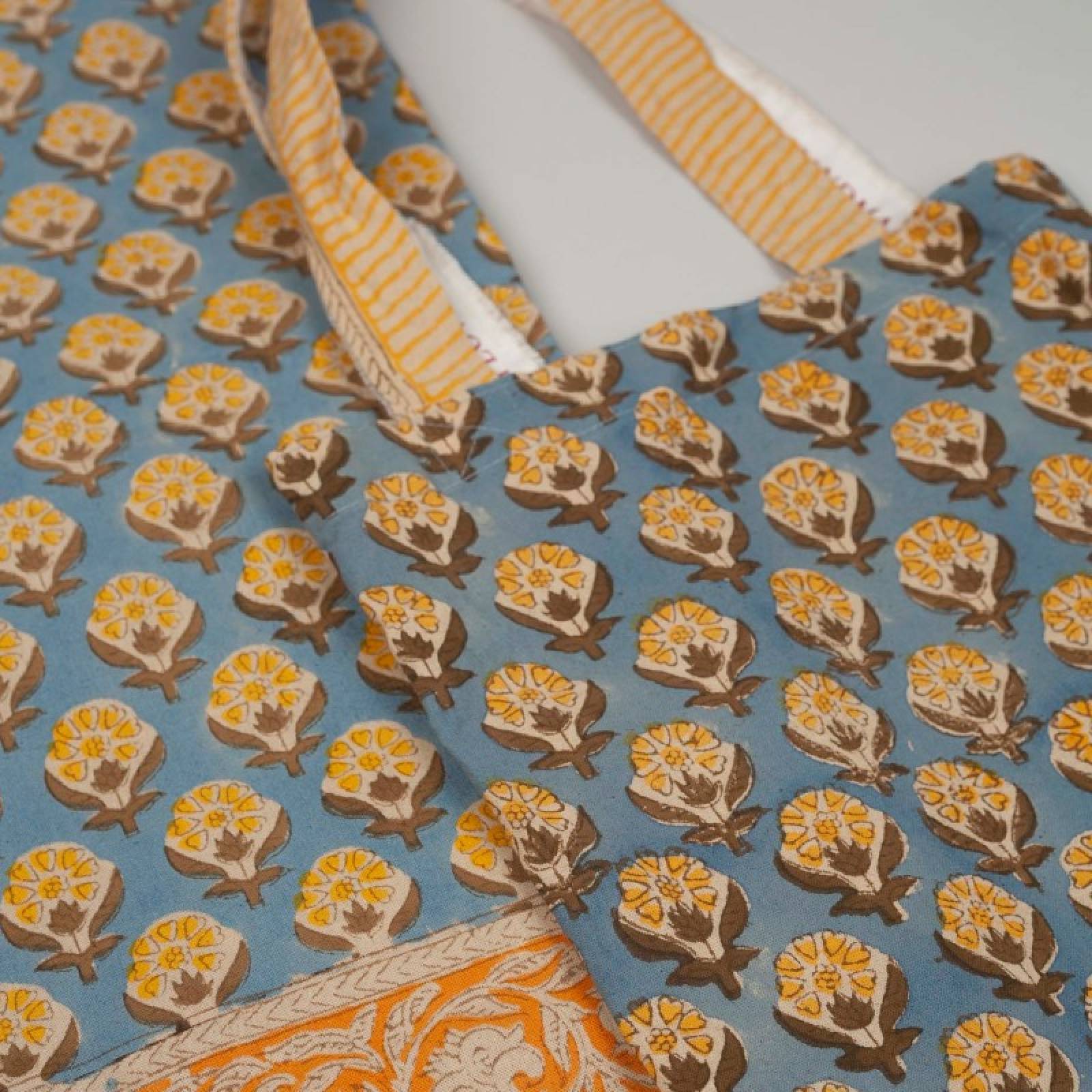 Single Sized Cotton Throw In Tote Bag - Blue Emma Print thumbnails