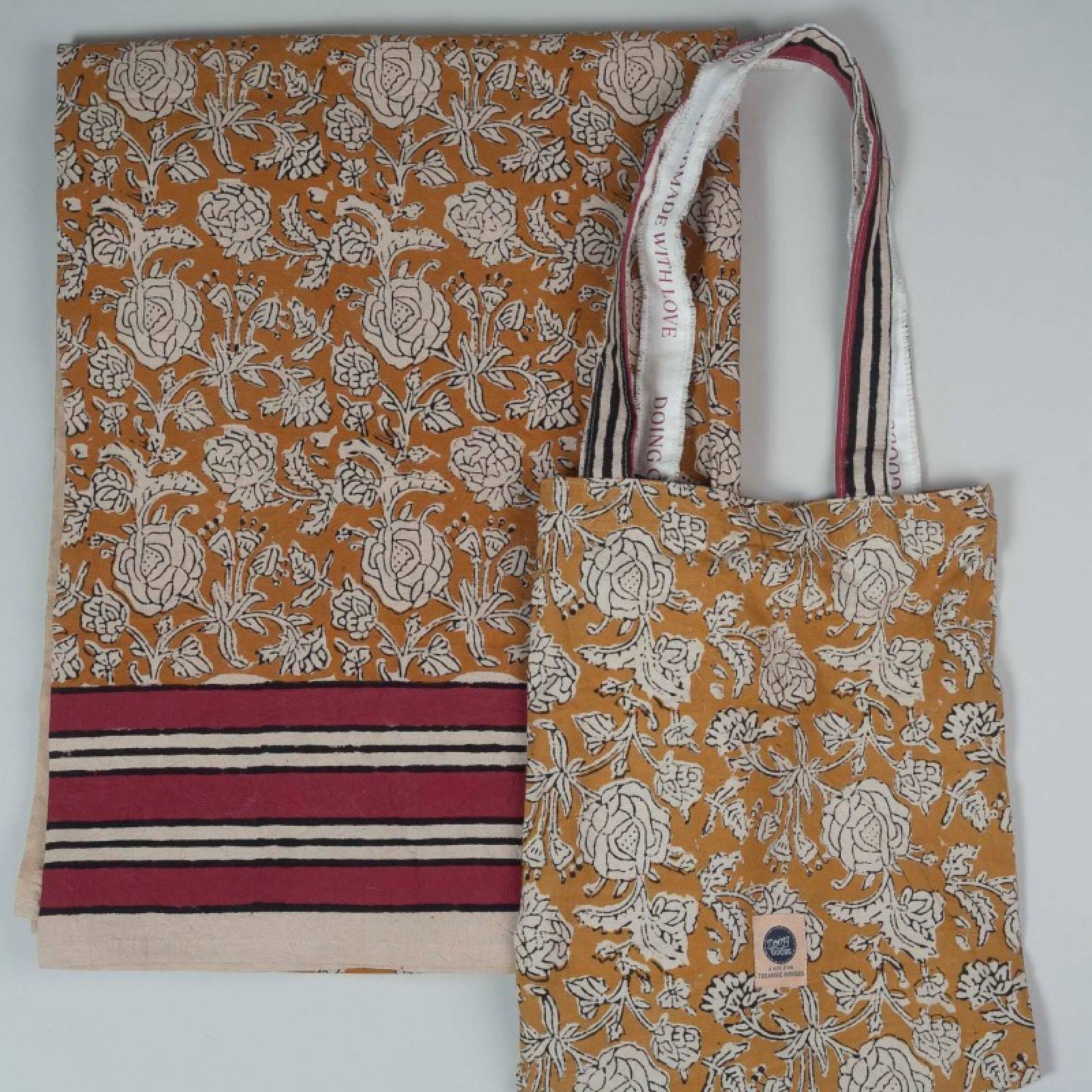 Single Sized Cotton Throw In Tote Bag - Botanical Print