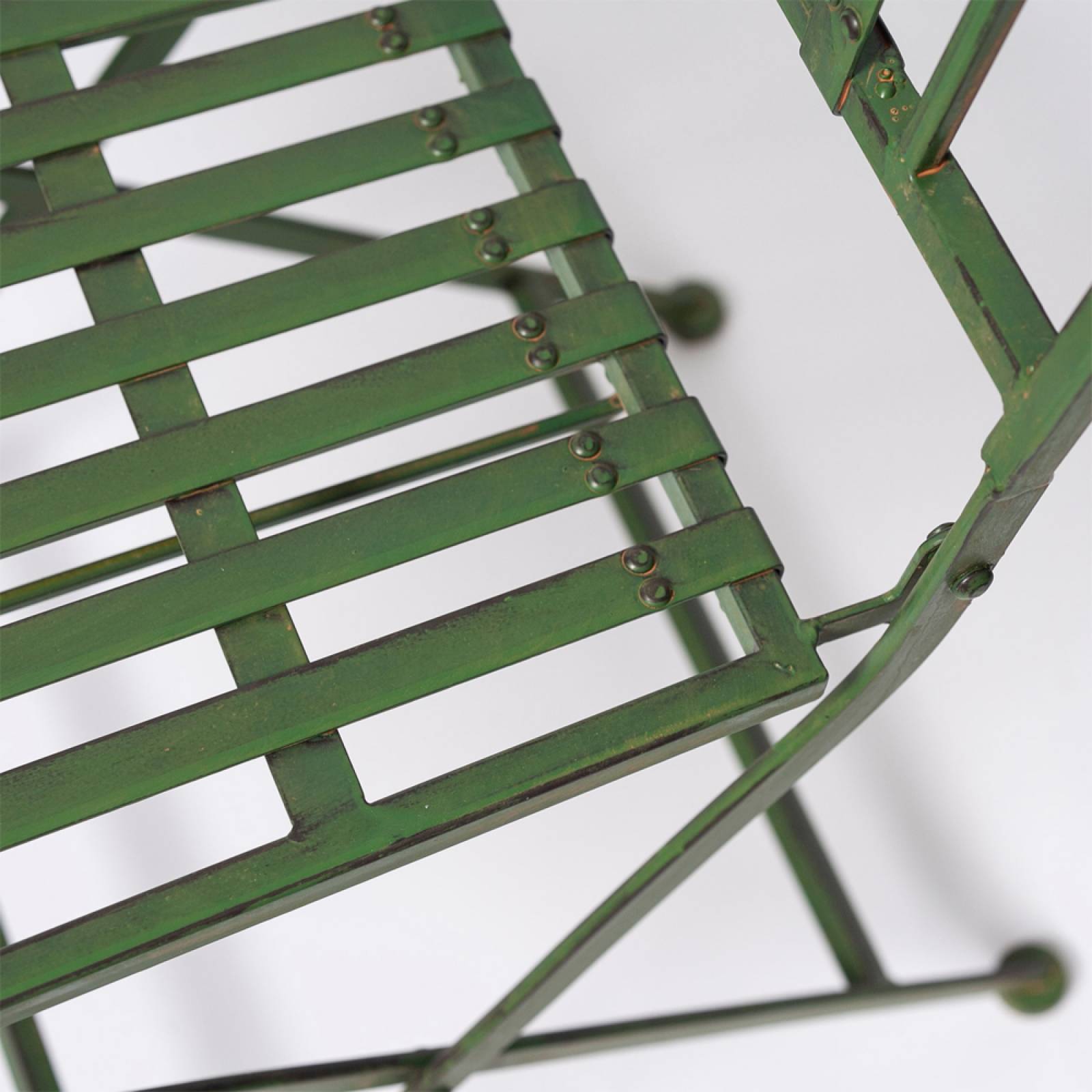 Set Of Metal Garden Table & 4 Chairs In Antique Green thumbnails