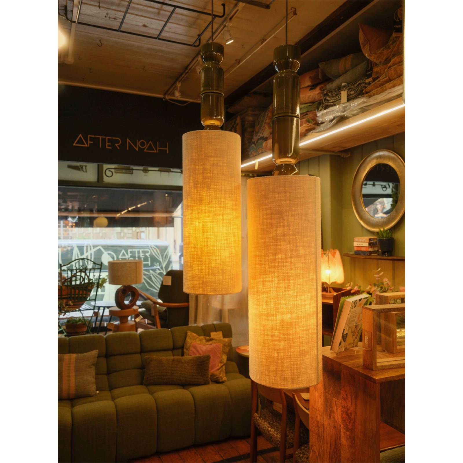 Small Lagoa Pendant Ceiling Lamp In Green thumbnails
