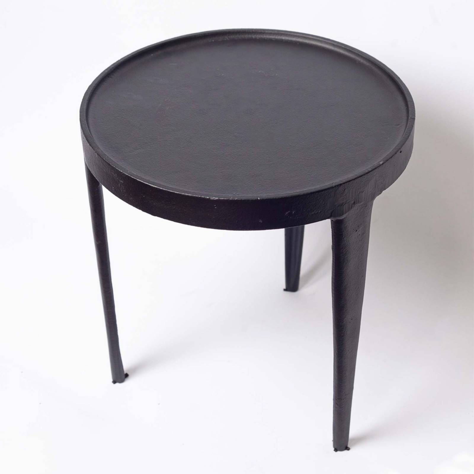 Small Simple Black Metal Side Table With Curved Lip H:37cm thumbnails