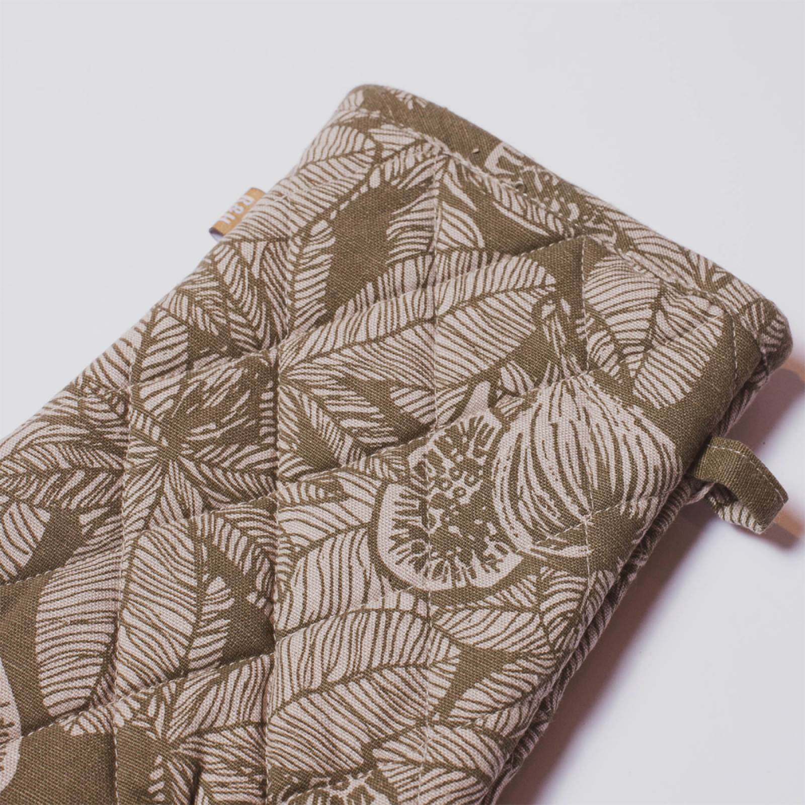 Cotton Oven Glove In Burnt Olive Fig Tree Print thumbnails
