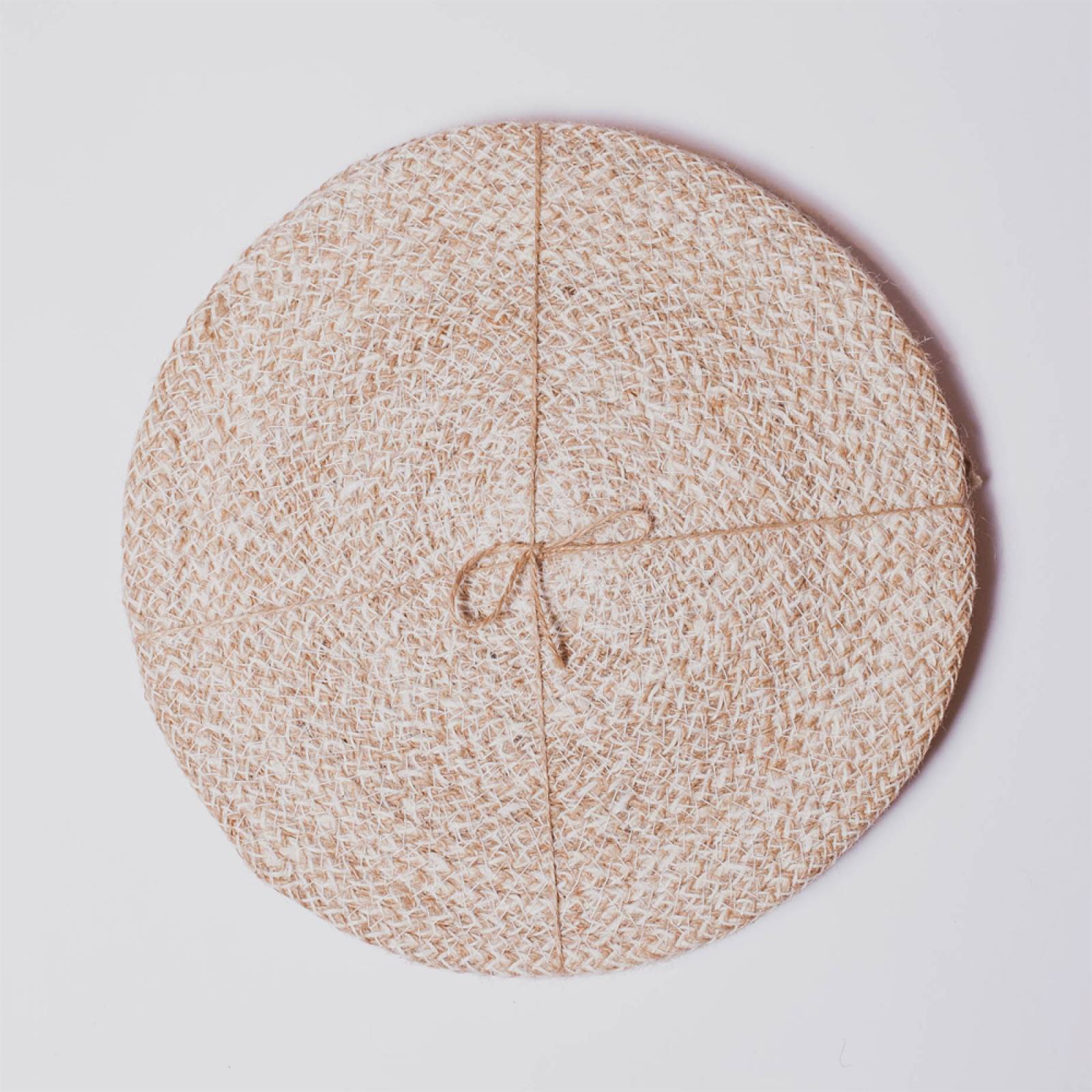 Set Of 4 Jute Placemats In Pearl 27cm