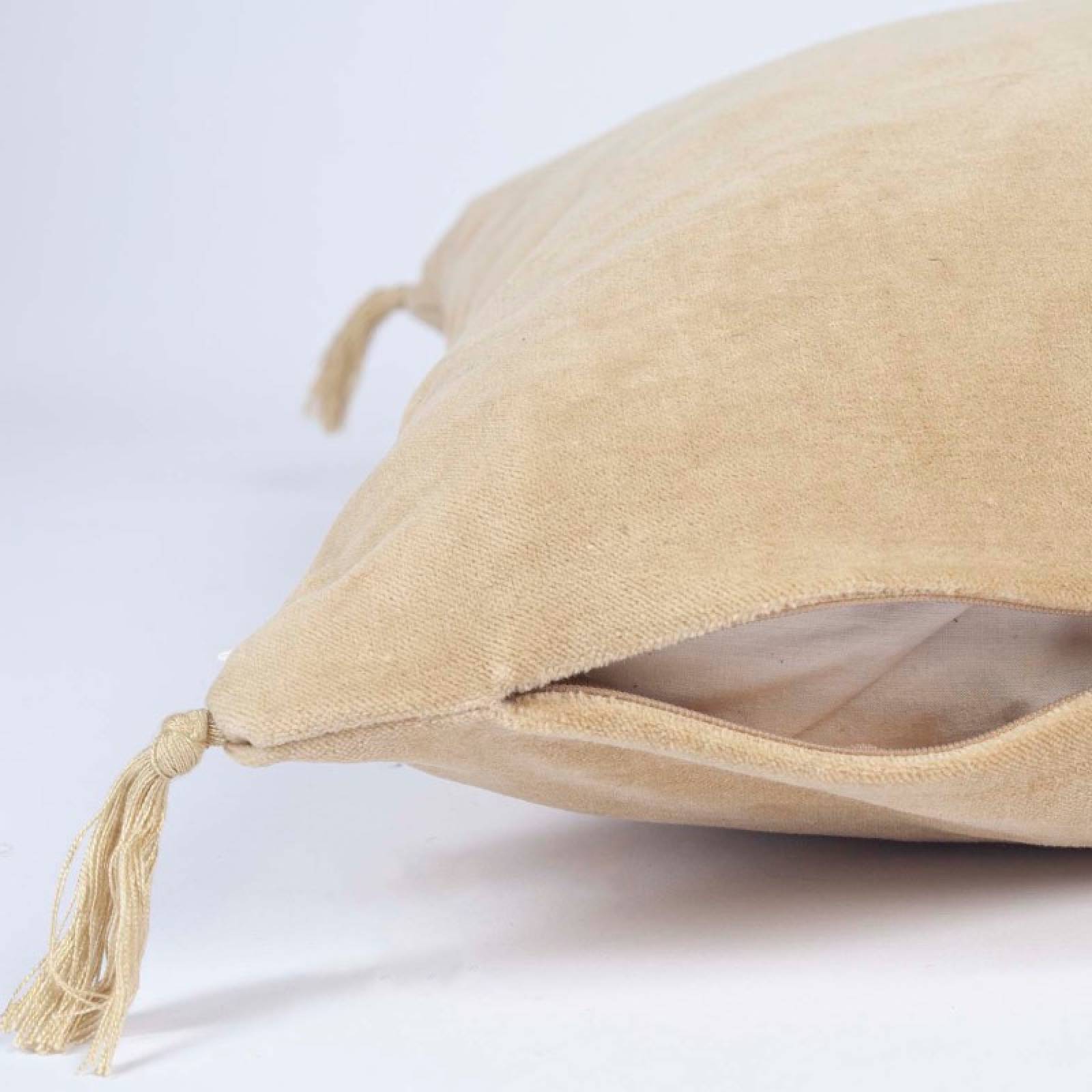 Square Velvet Cushion In Hemp 50x50cm thumbnails