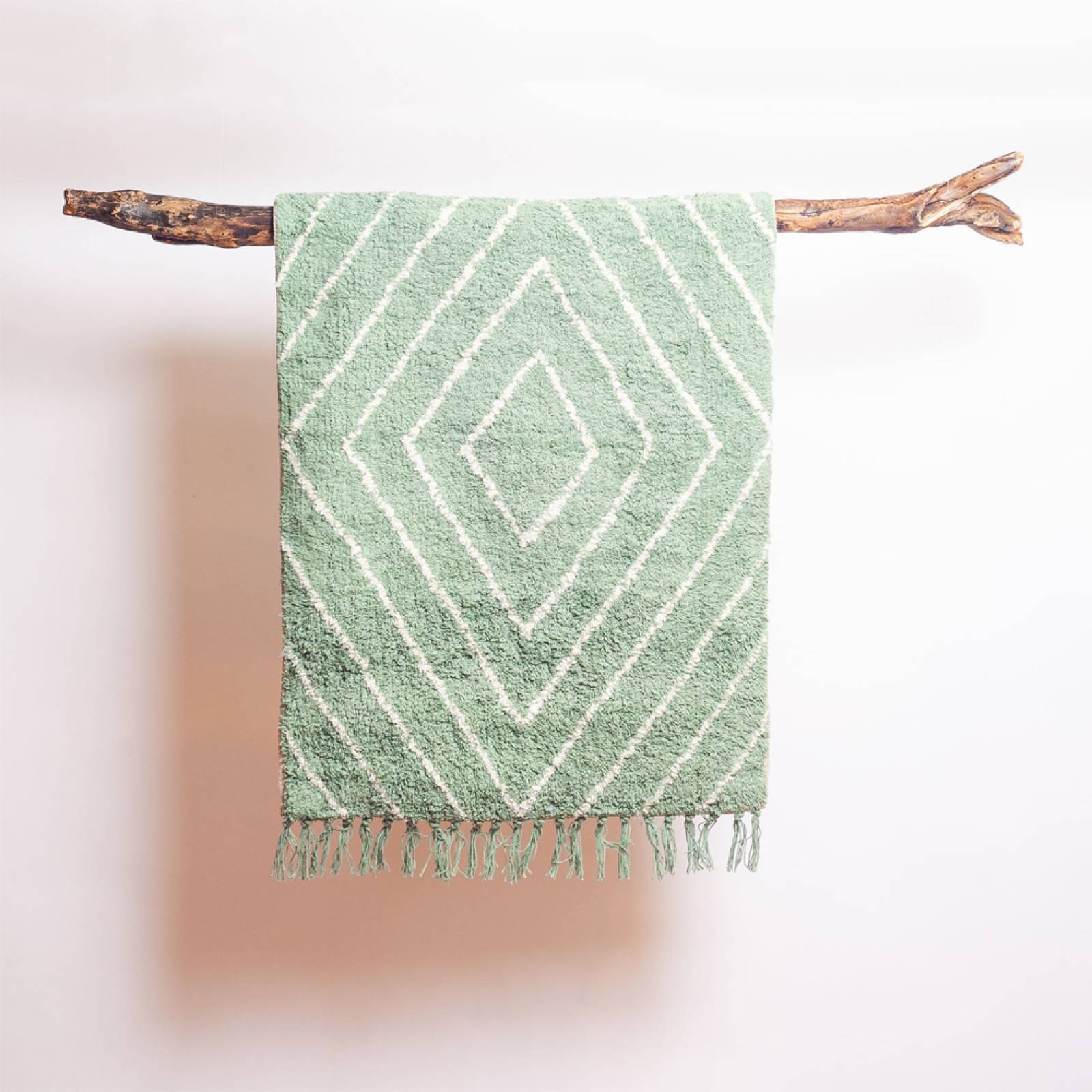 Tufted Bath Mat With Tassels In Dusty Green