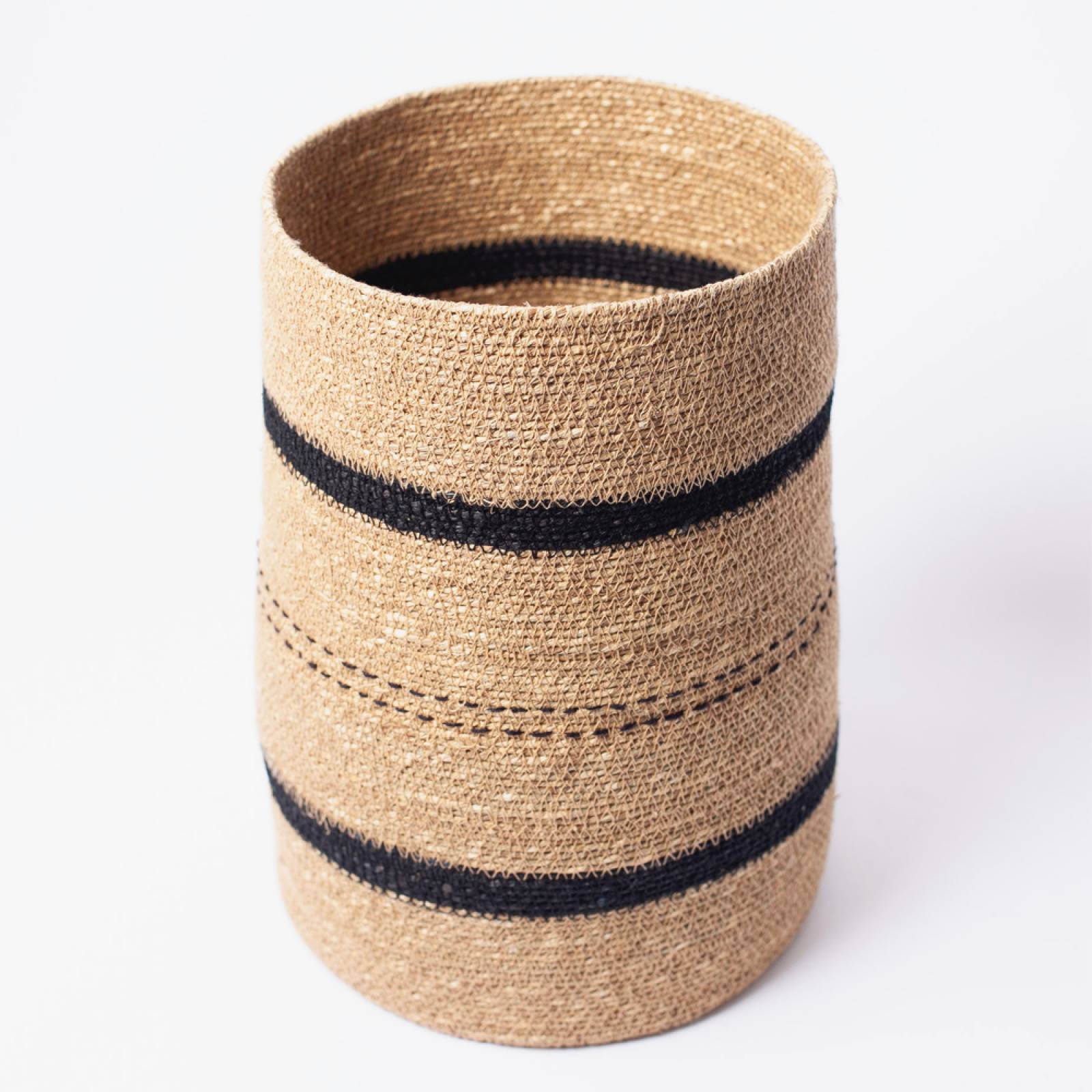 Medium Tapered Seagrass Basket With Black Stripes thumbnails