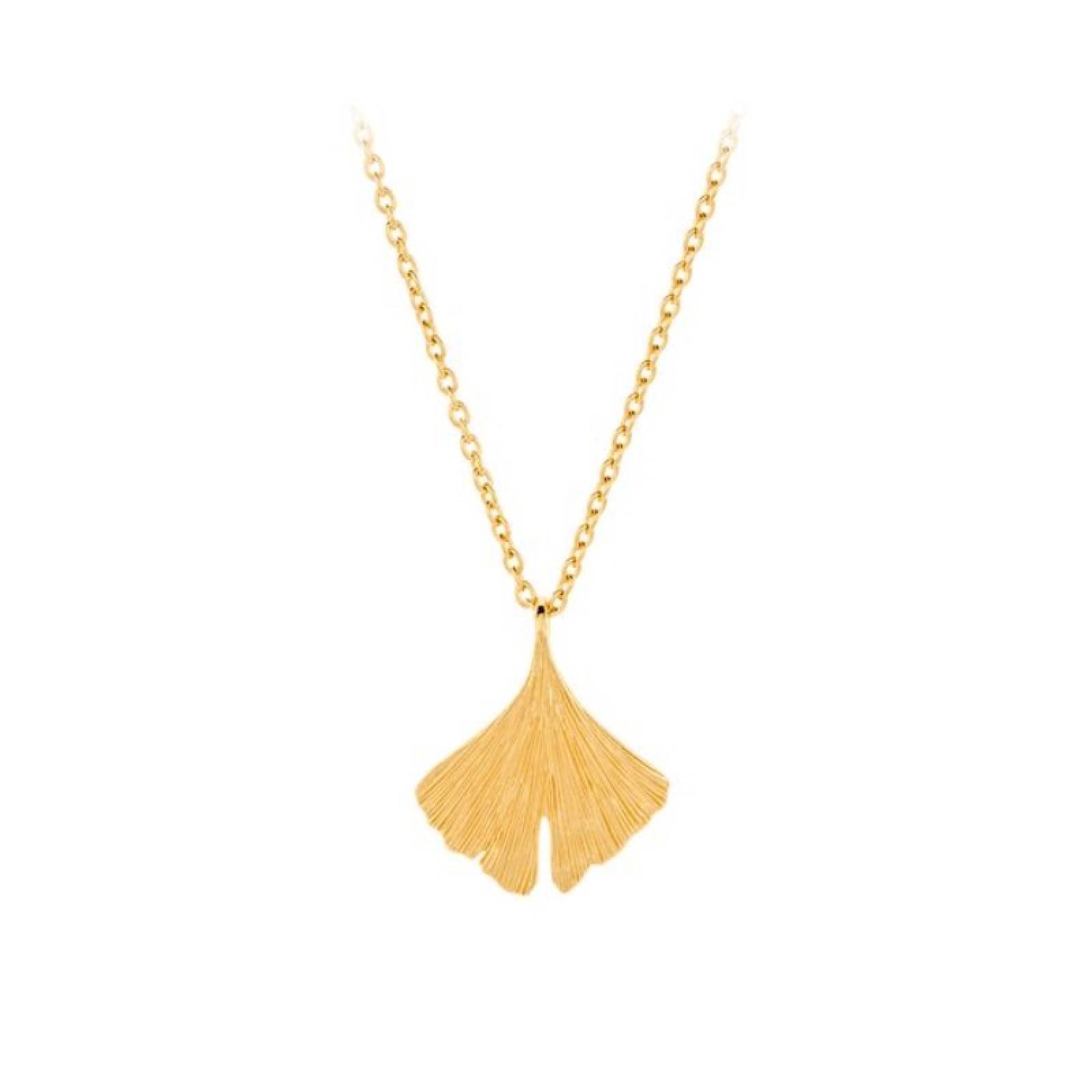 Biloba Necklace In Gold By Pernille Corydon