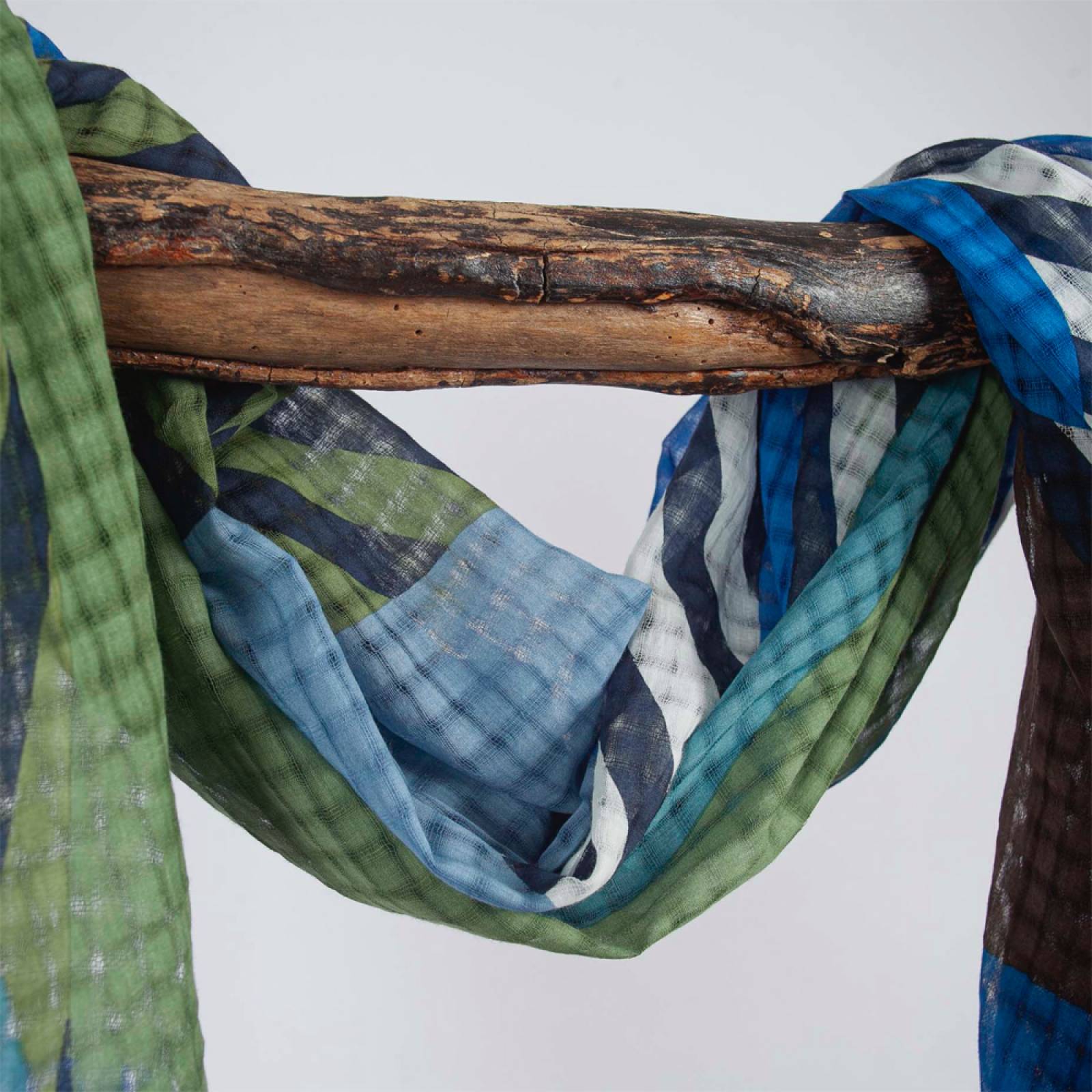 Carte Postale Blue Cotton Scarf thumbnails
