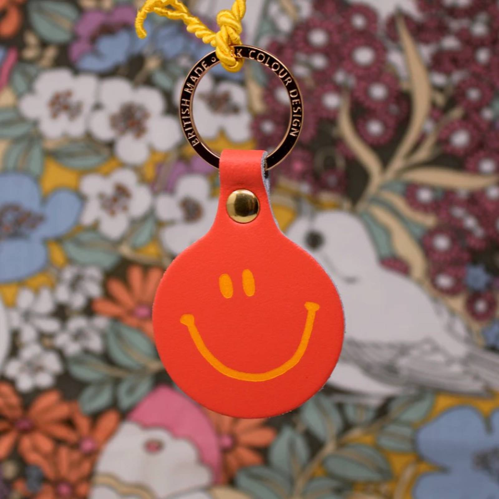 Feeling Lush Smiley Leather Keyring In Coral