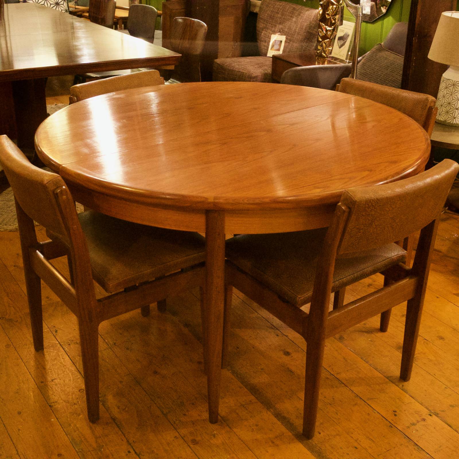 G Plan Fresco Circular Extending Dining Table