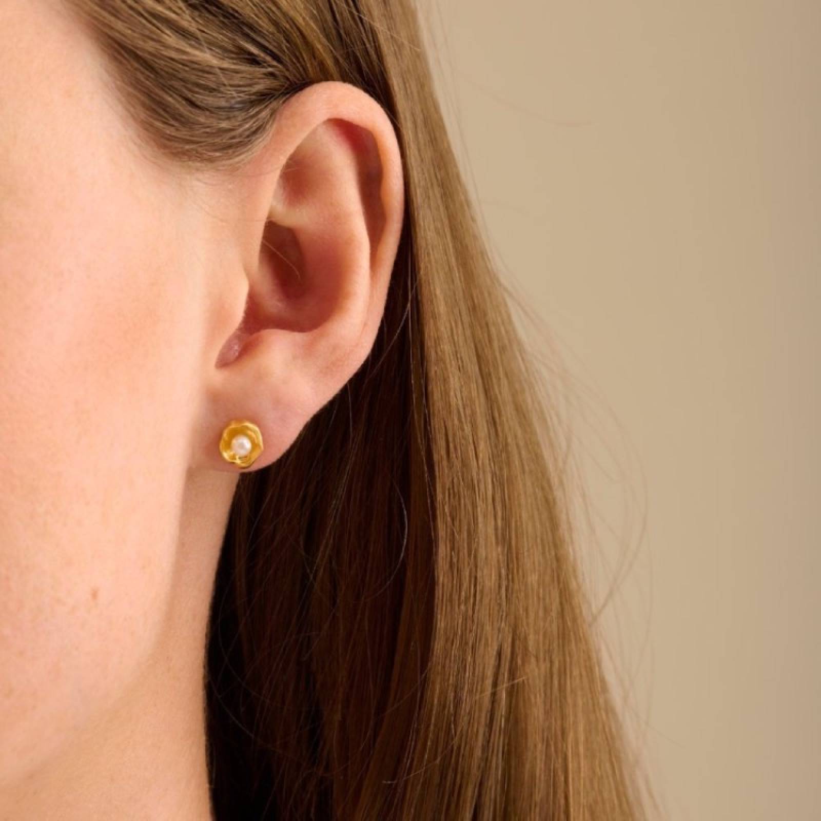 Hidden Pearl Stud Earrings In Gold By Pernille Corydon thumbnails