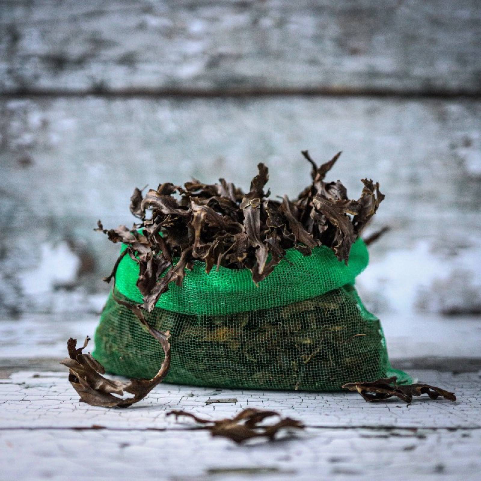 Irish Seaweed Spa Bath Bag By Wasi thumbnails