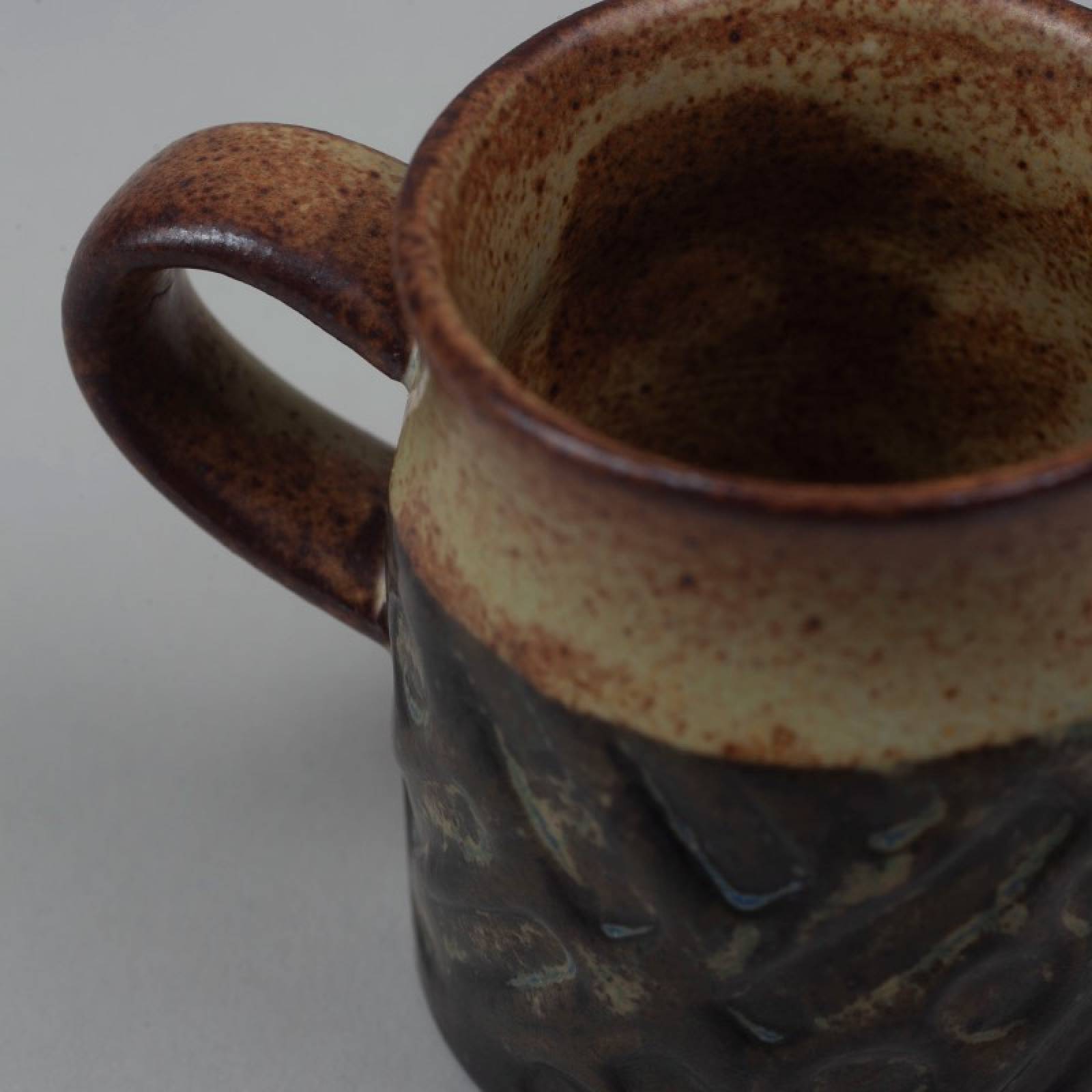 Japanese Ceramic Espresso Mug With Lines & Dots Pattern thumbnails