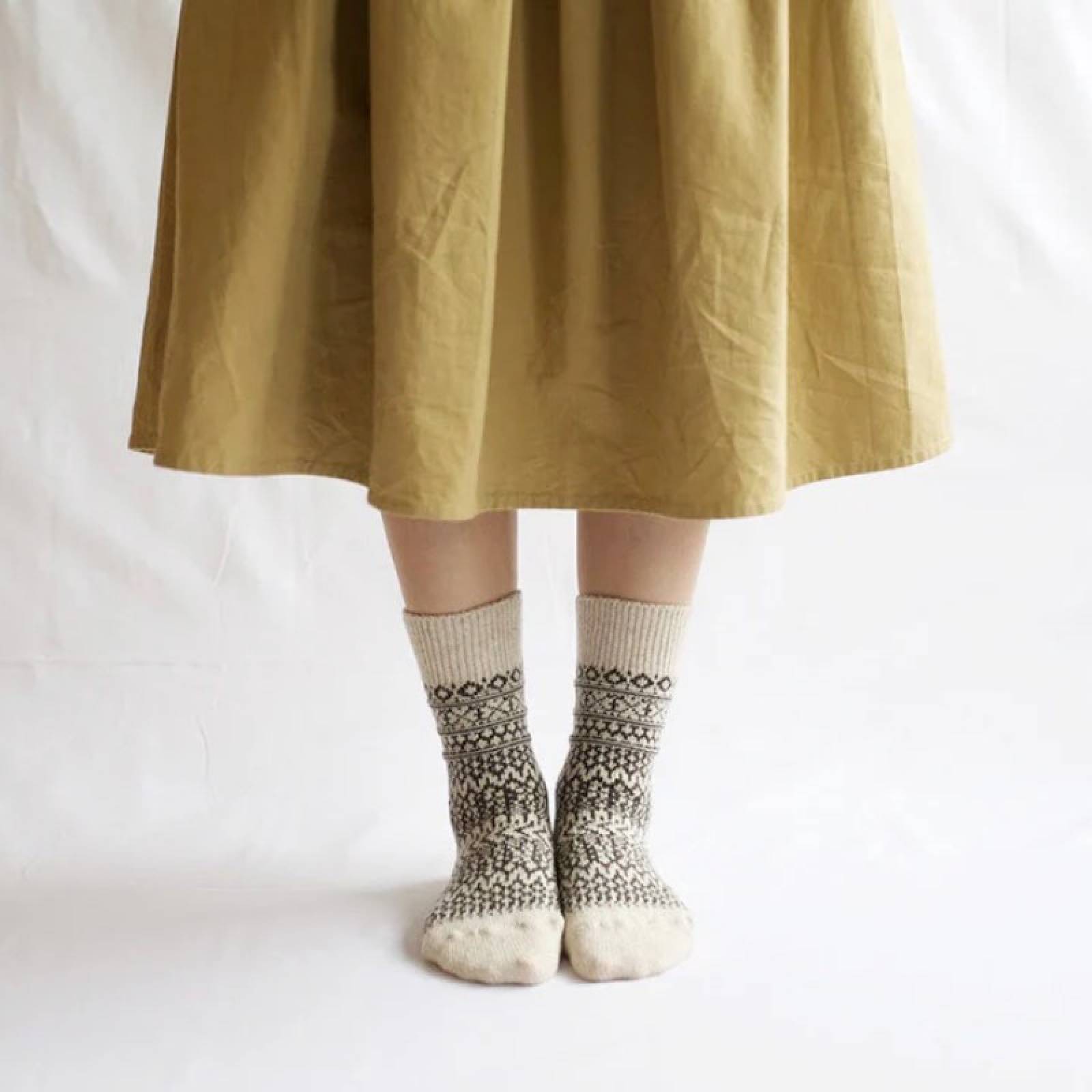 Japanese Wool Jacquard Socks In Oatmeal thumbnails