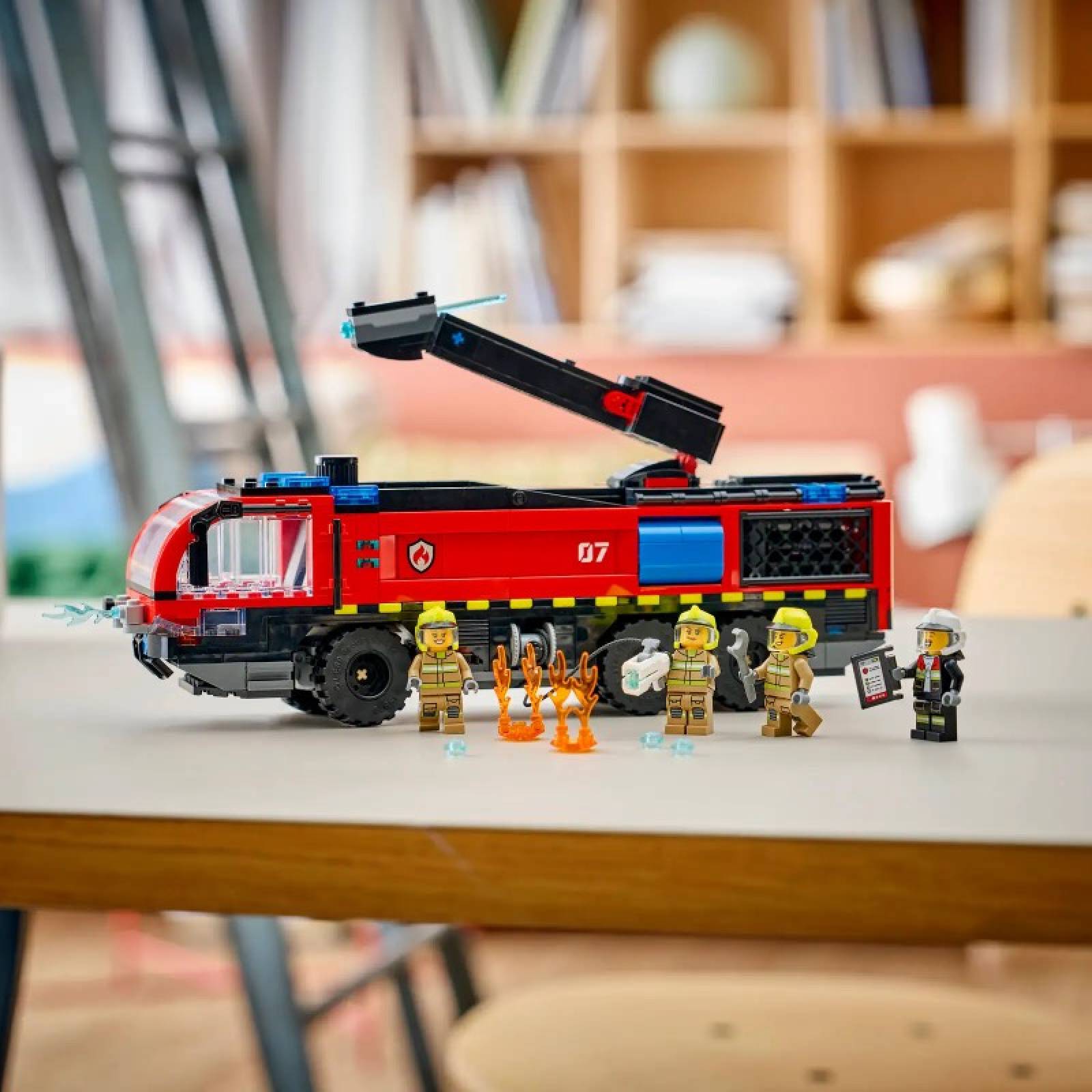 LEGO Airport Fire Truck 60499 7+ thumbnails