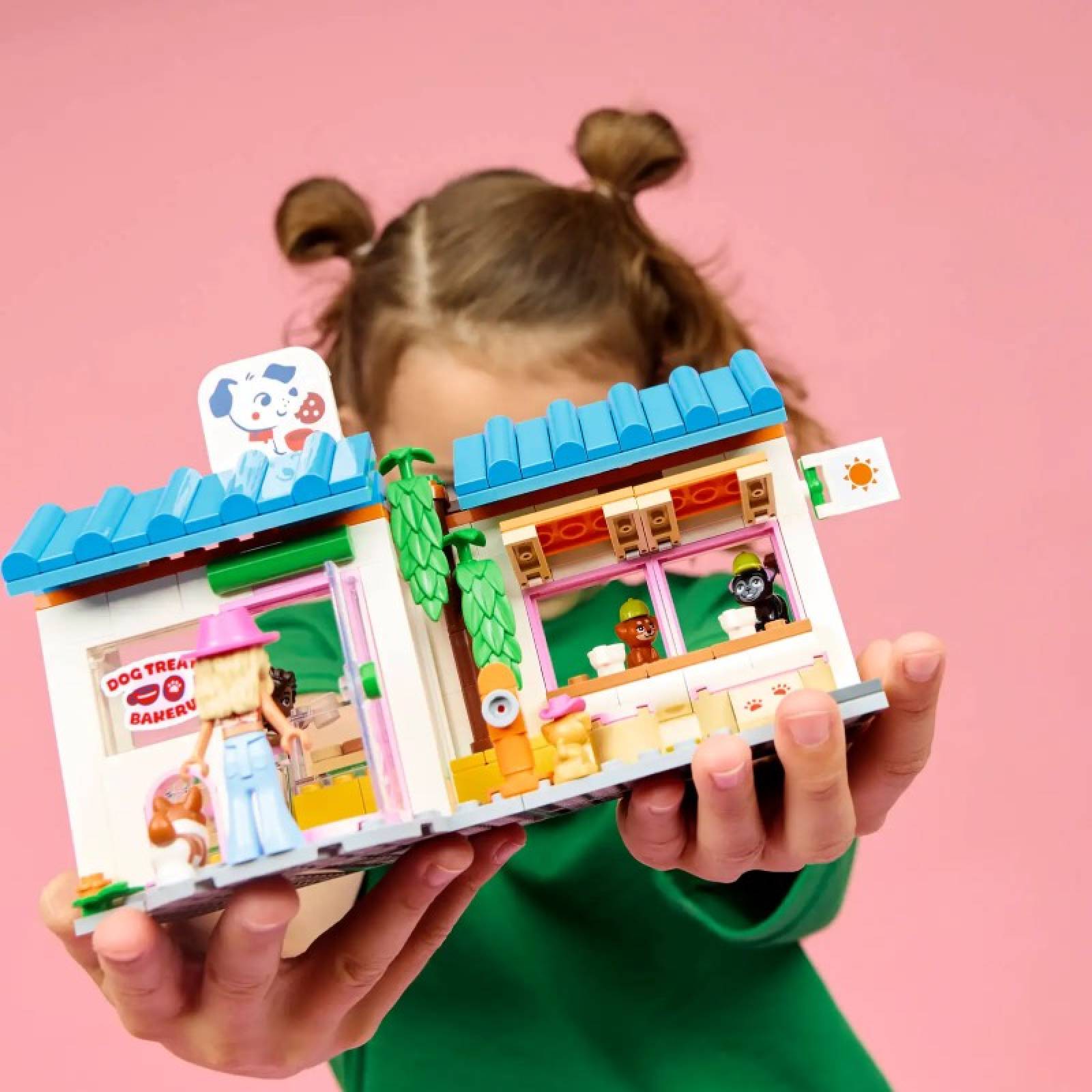 LEGO Friends Dog Treats Bakery 42677 6+ thumbnails