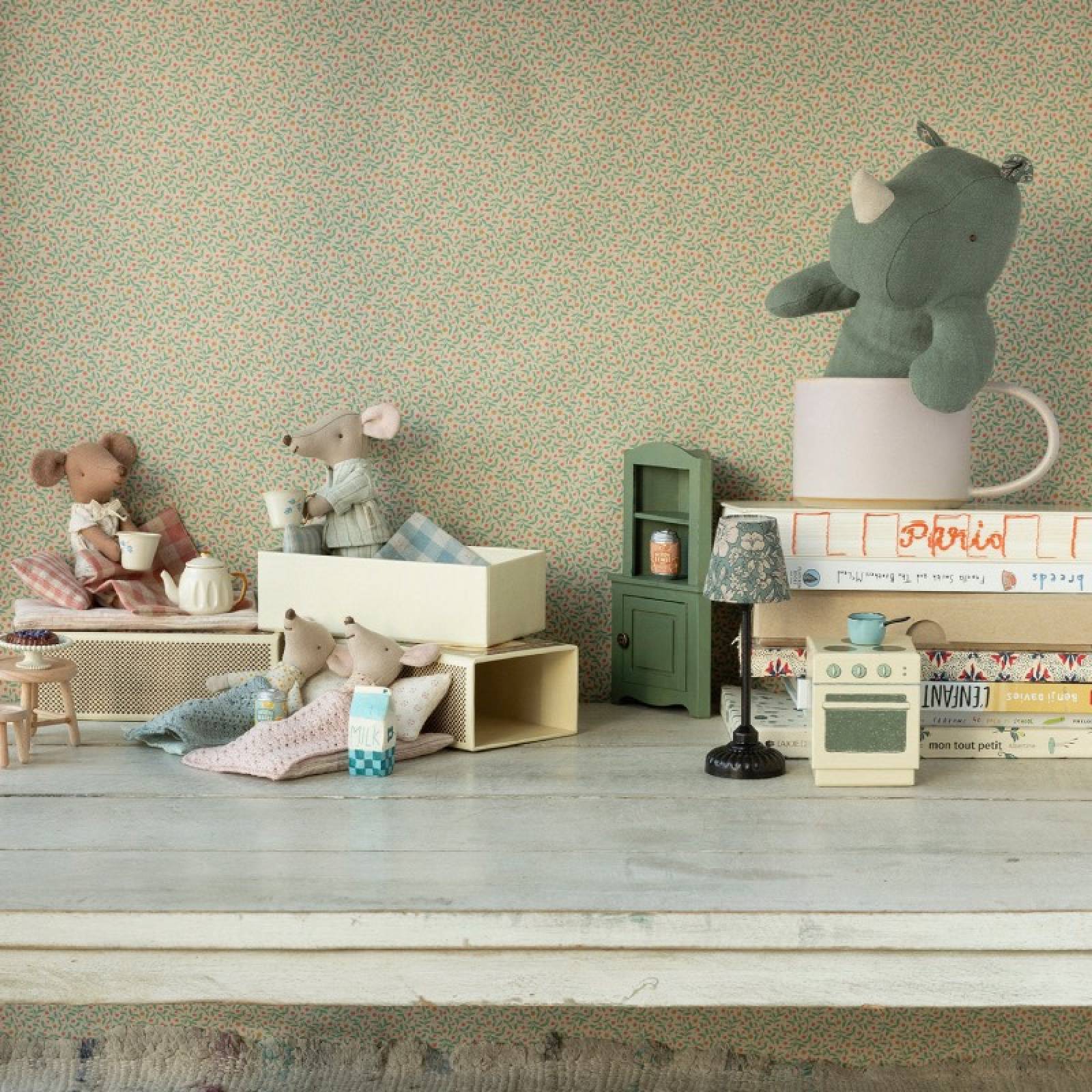 Little Sister Mouse In Matchbox By Maileg 3+ thumbnails