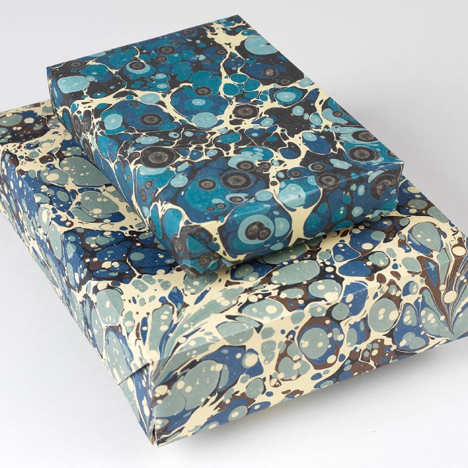 Marbled Paper Designs - Pepin Book Of Gift Wrap thumbnails