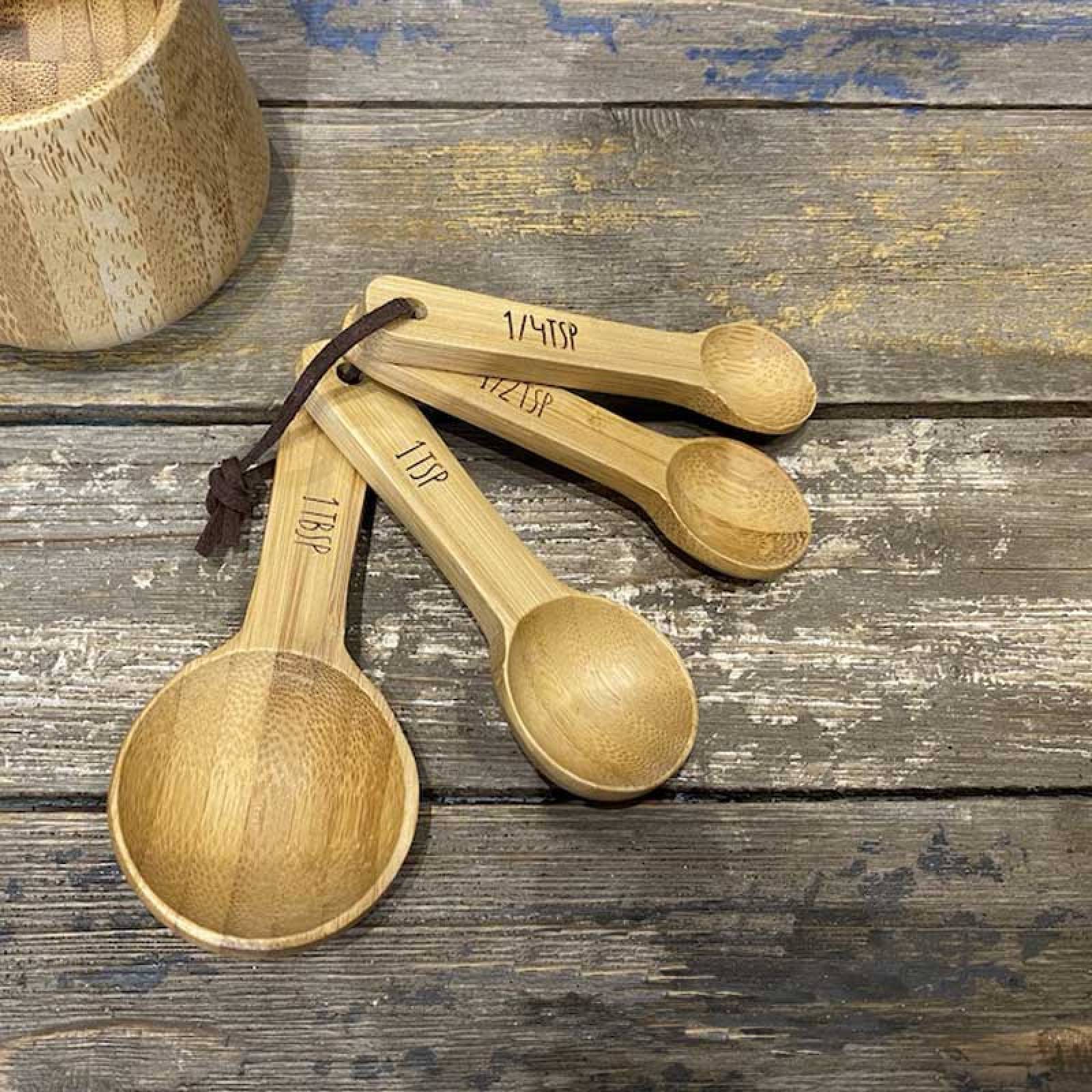 Set of 4 Bamboo Measuring Spoons thumbnails