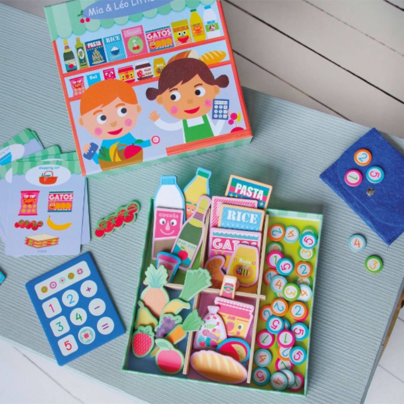 Mia & Leo Little Shop Role Play Set By Djeco 3+ thumbnails