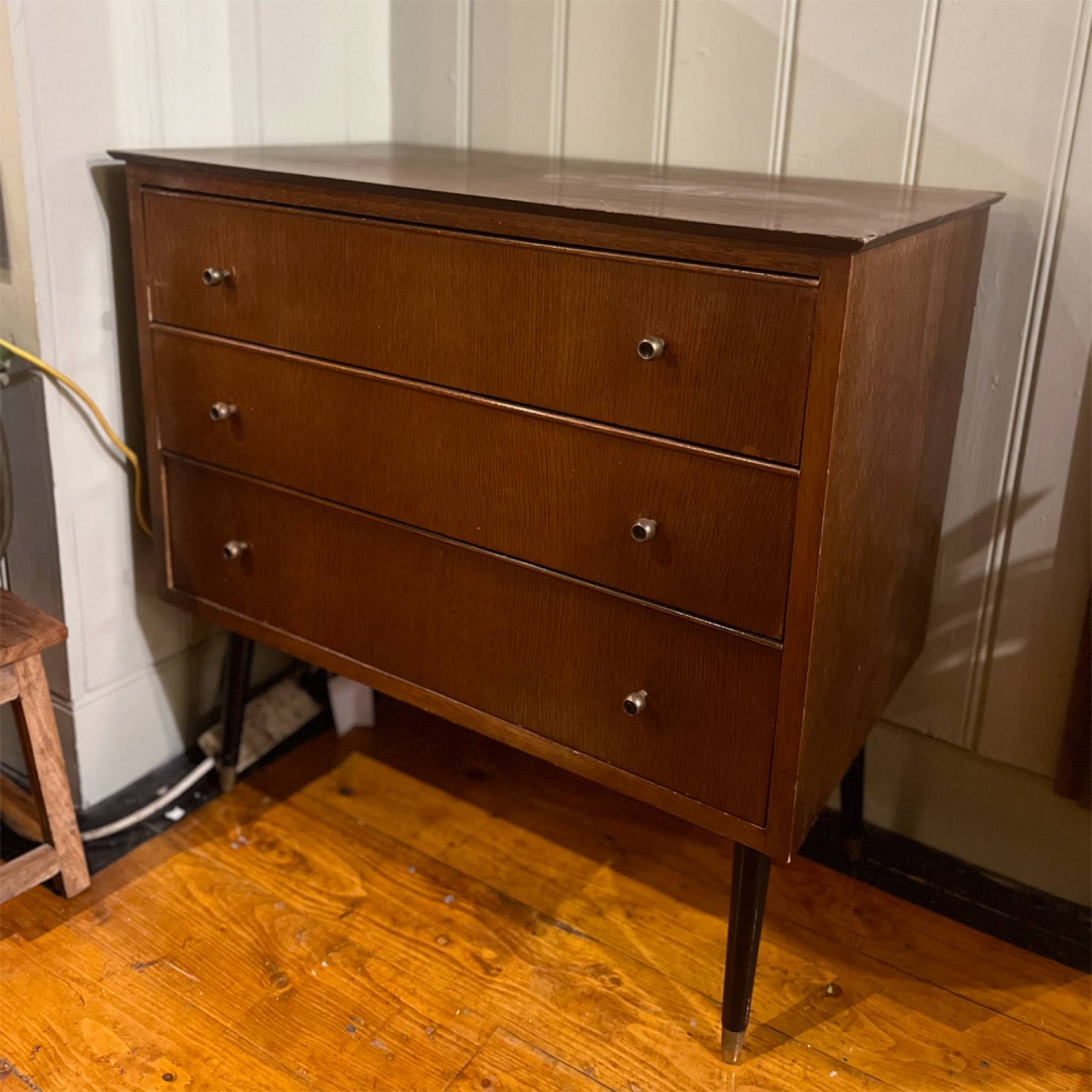 Mid-Century Small Oak Chest Of Drawers