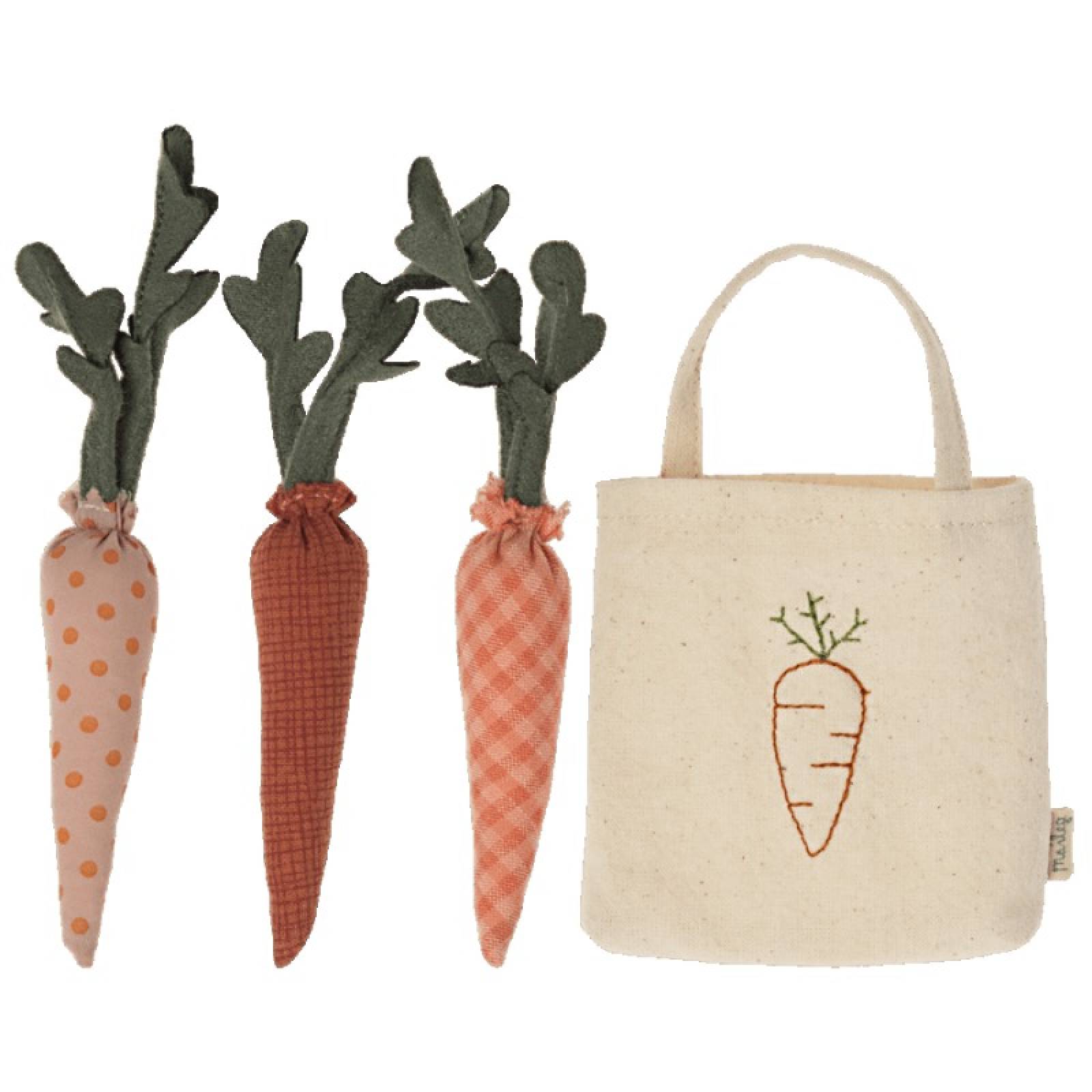 Mini Carrots In Shopping Bag By Maileg 3+