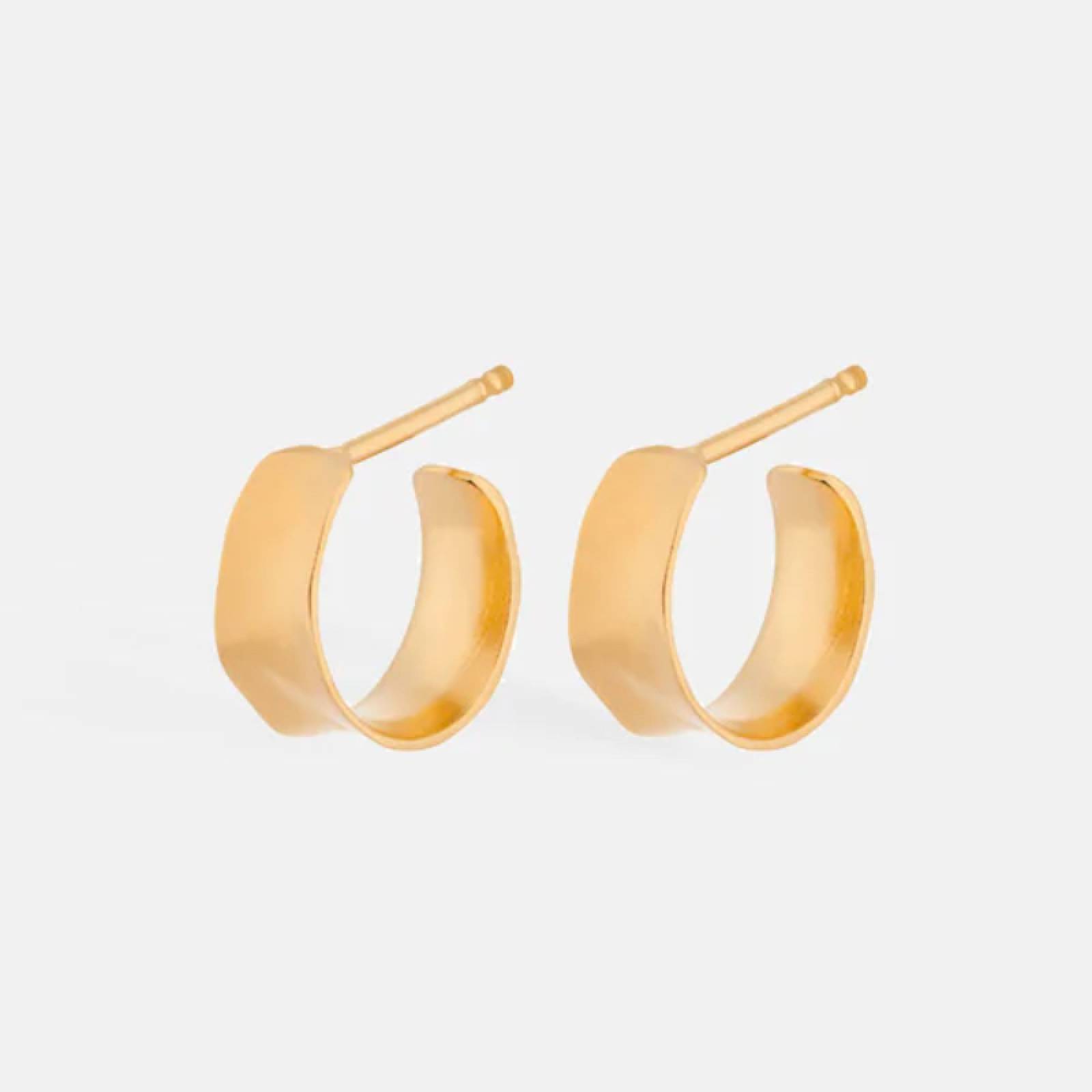 Mini Saga Hoop Earrings In Gold By Pernille Corydon