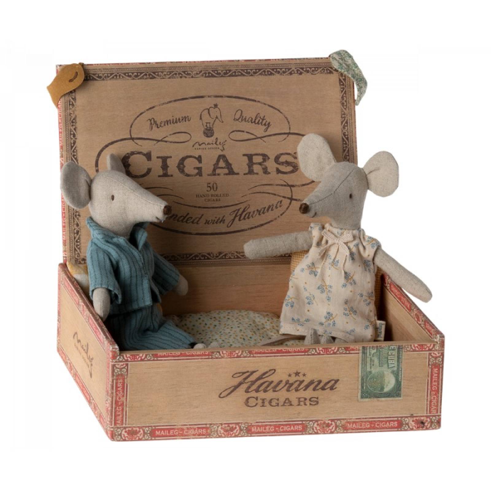Mum And Dad Mice In Cigar Box By Maileg 3+ thumbnails