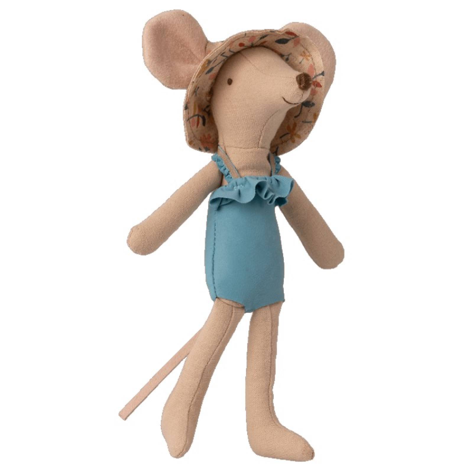 Mum Mouse In Beach Cabin Beach Mice By Maileg 3+ thumbnails