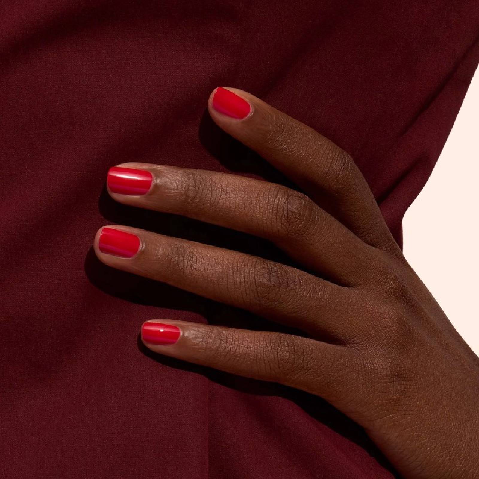 Plant Based Vegan Nail Polish - Poppy Red thumbnails