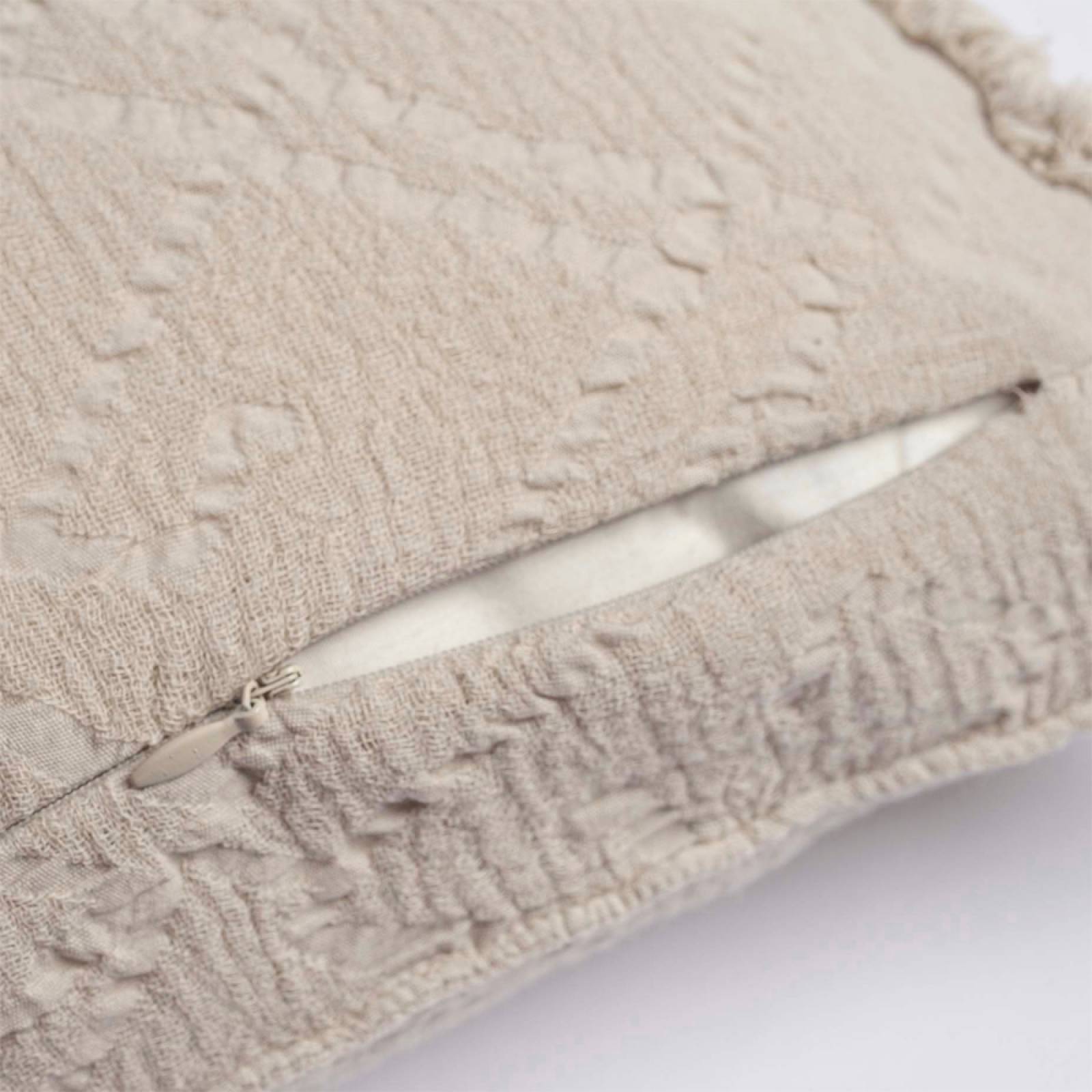 Rectangular Chantilly Cushion In Antique White 30x50cm thumbnails