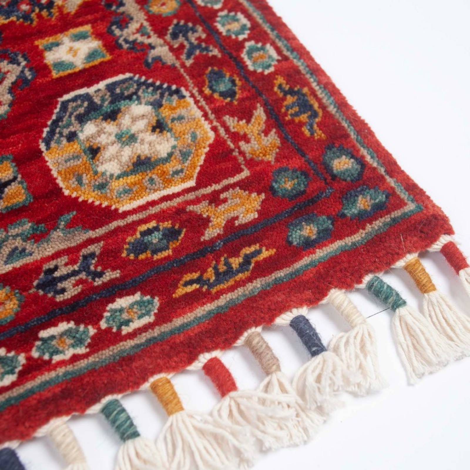 Red Wool Kilim Rug 180 x 120cm thumbnails